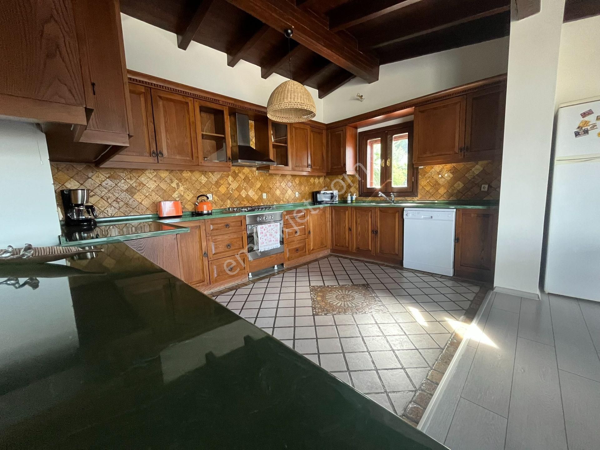 Goldhouse Dan Kiralık Deniz Ve Doğa Manzaralı Prestijli 2+1 Daire - Görsel 9