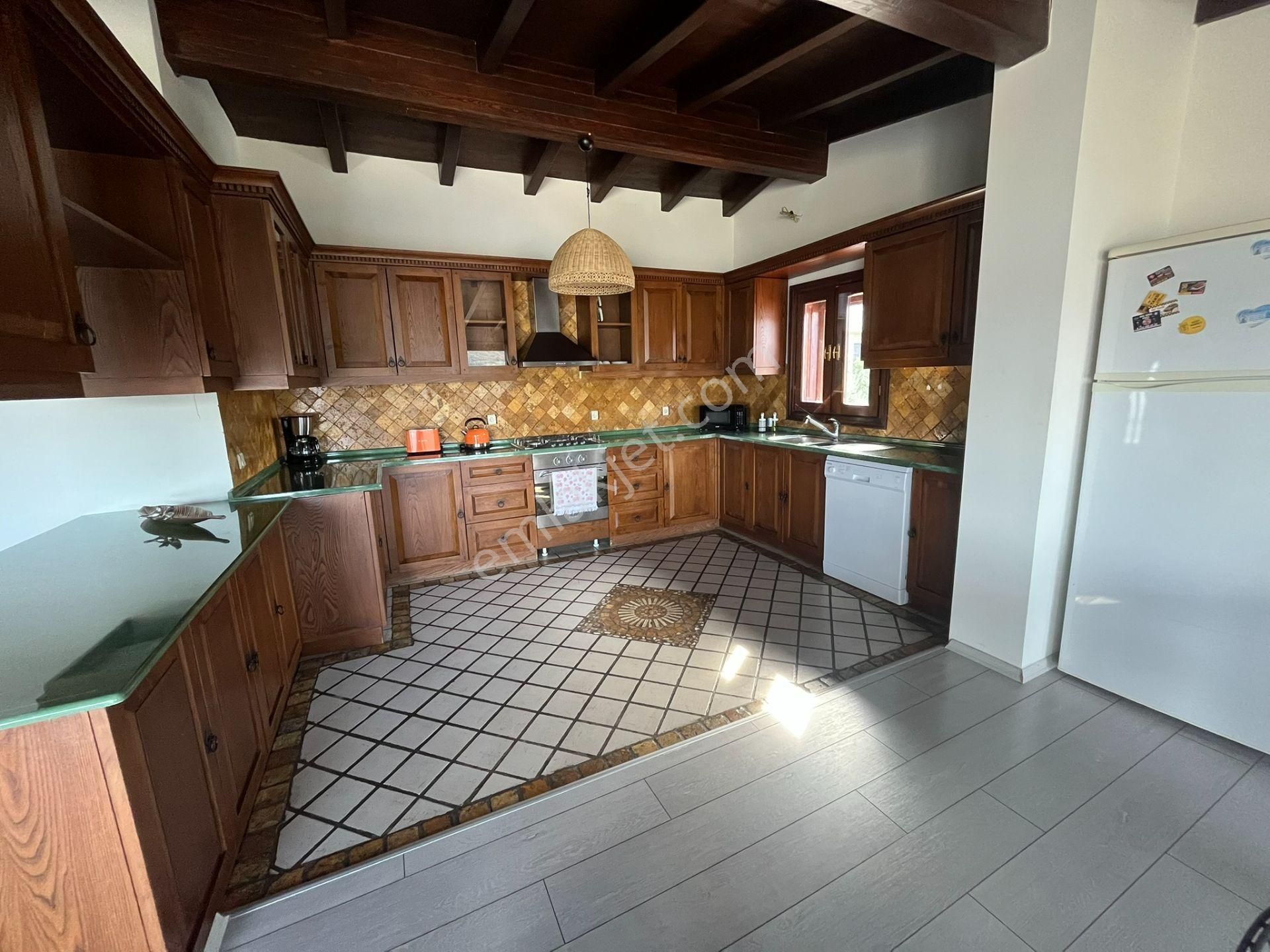 Goldhouse Dan Kiralık Deniz Ve Doğa Manzaralı Prestijli 2+1 Daire - Görsel 10