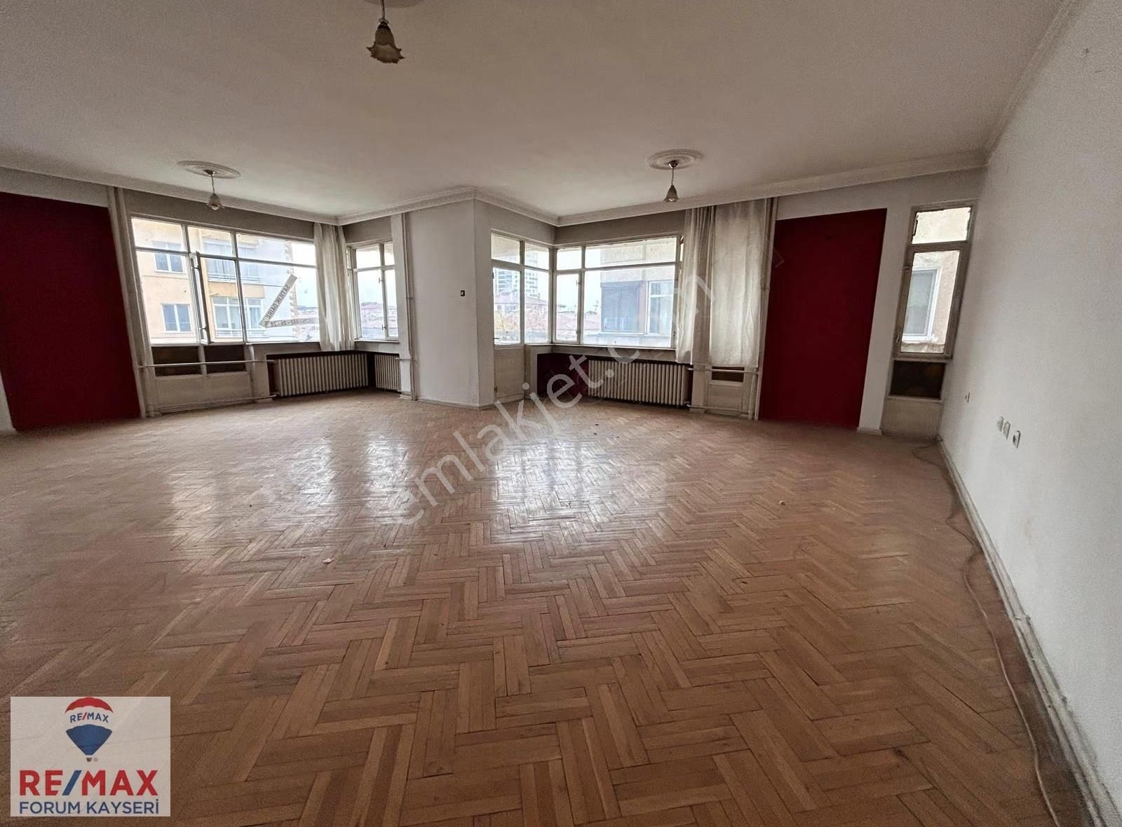 Merkezi Konumda Sivas Caddesi Üzeri Satılık 3+1 Daire - Görsel 18