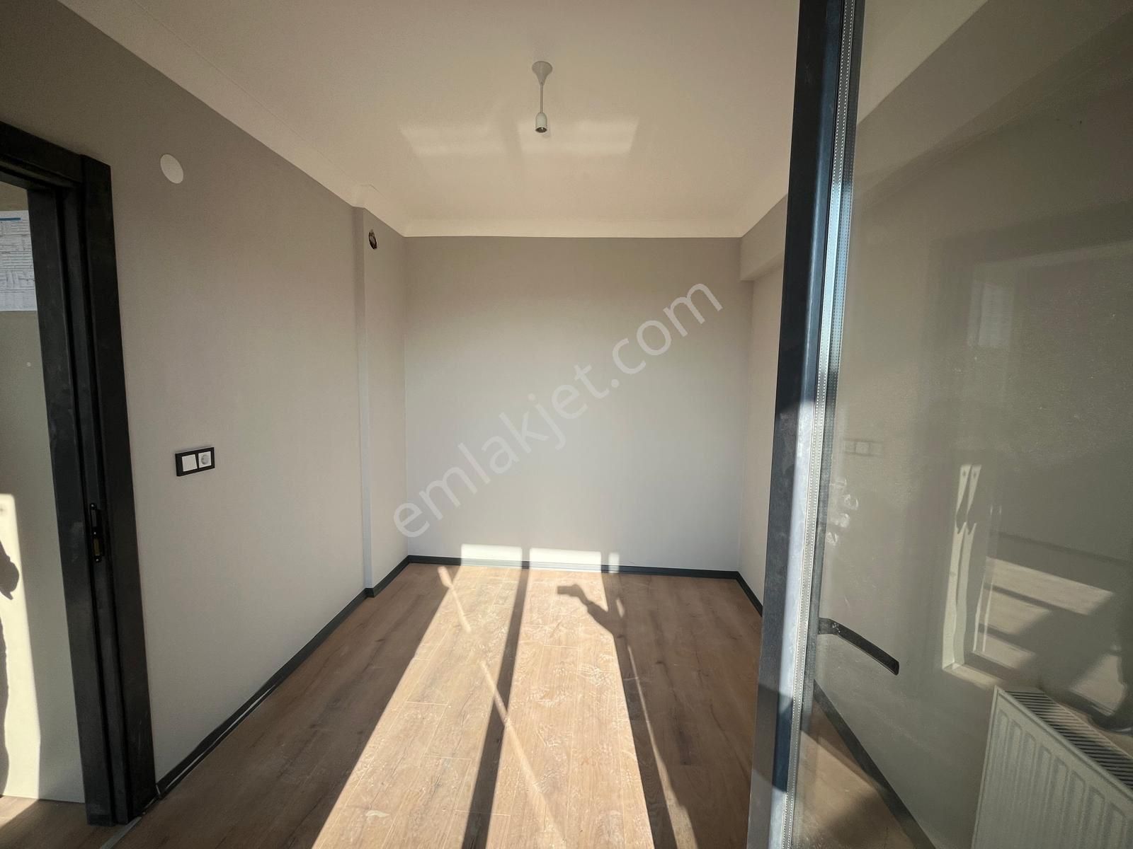 Çorlu Rumeli Mah Satılık 1+1 Daire - Görsel 15