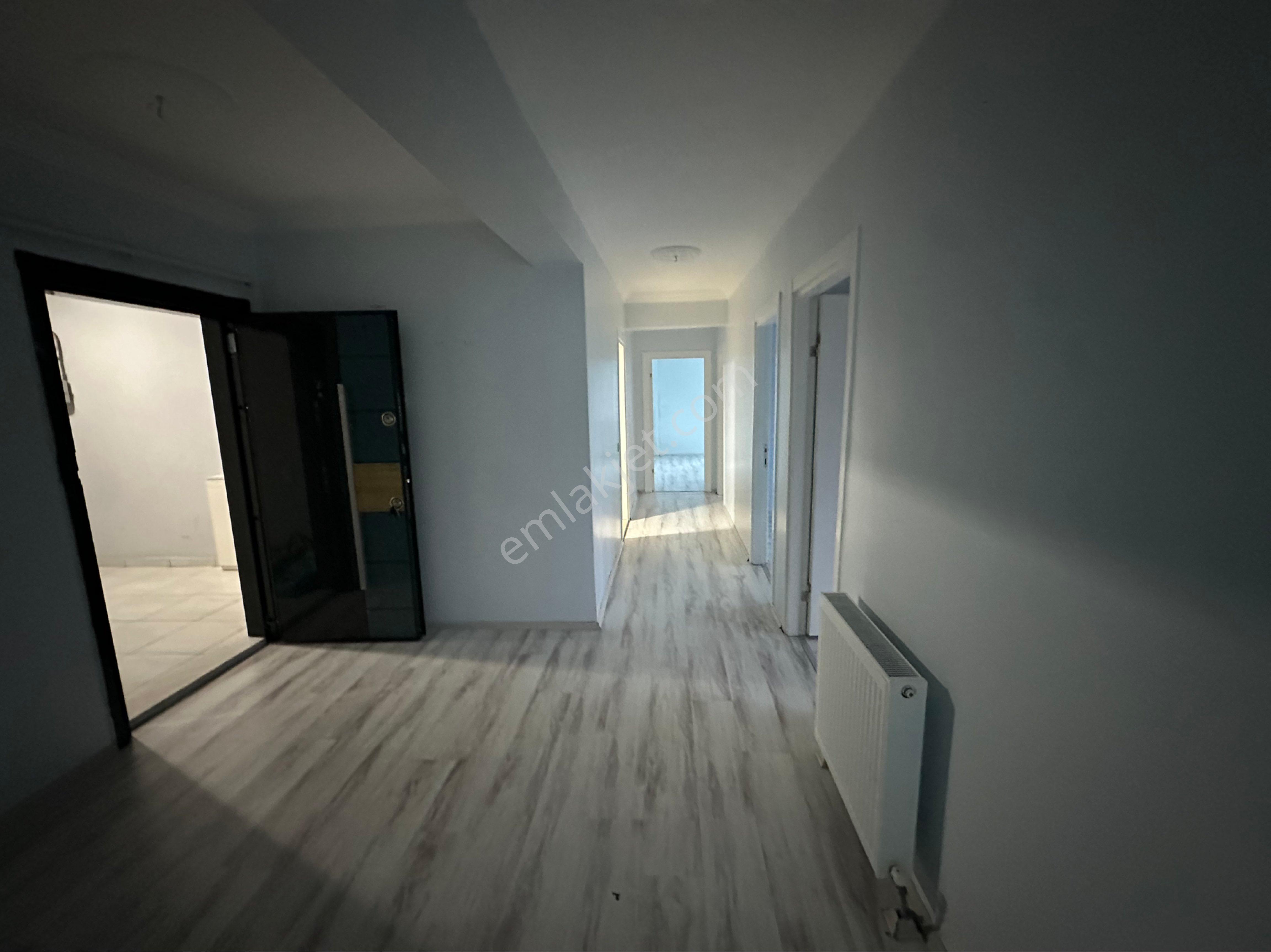 Sakarya Zümrüt Emlaktan Korucuk Mahallesinde 3+1 Temiz Sorunsuz Satılık Daire - Görsel 23
