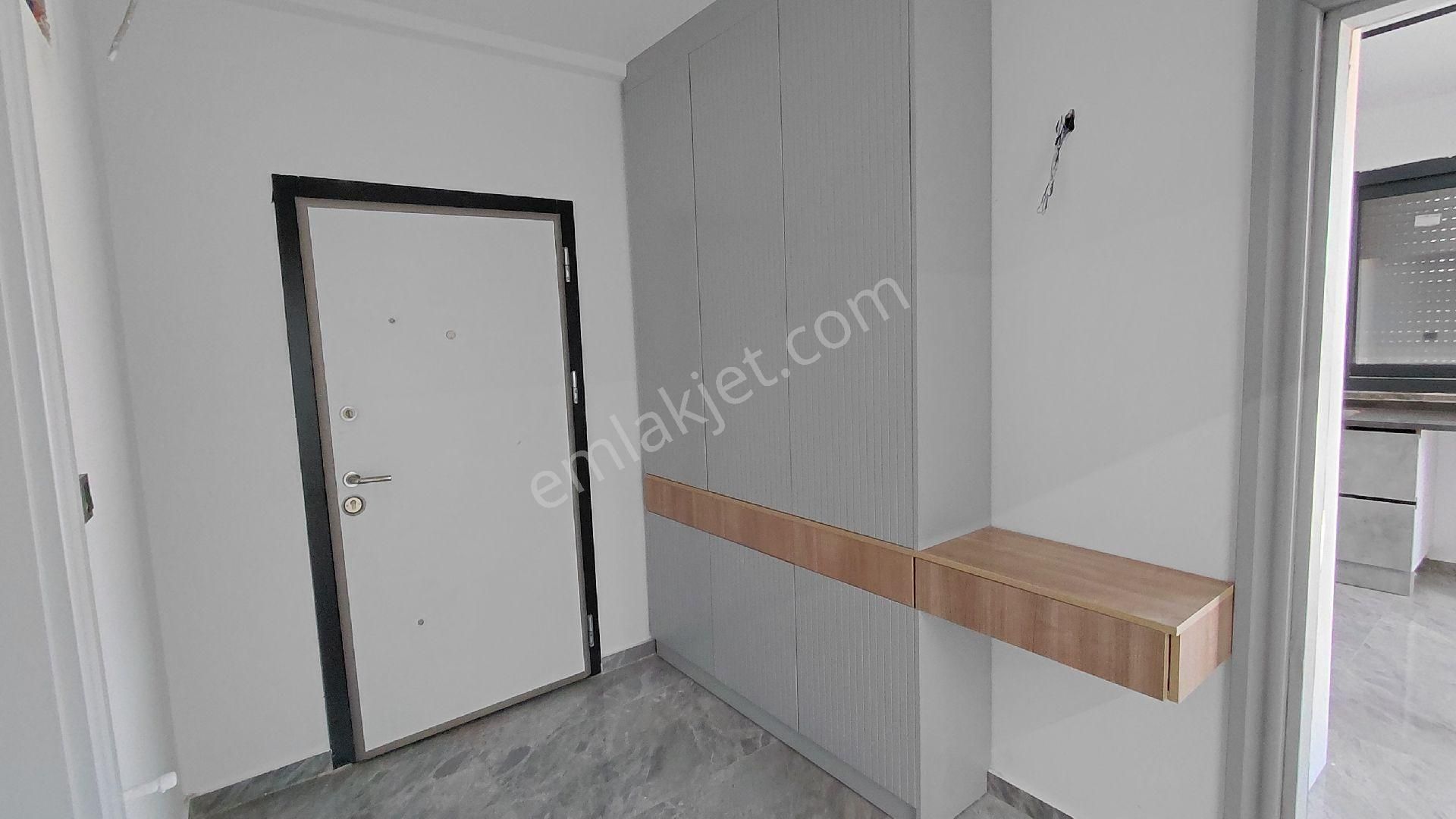 Abük Merkezde Müstalil ,havuzlu ,otoparklı,bahçeli 3+1 Villa - Görsel 35