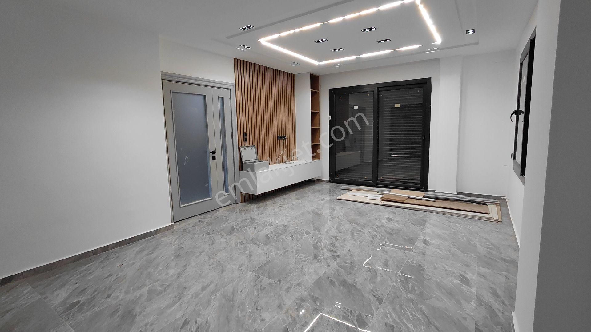 Abük Merkezde Müstalil ,havuzlu ,otoparklı,bahçeli 3+1 Villa - Görsel 9