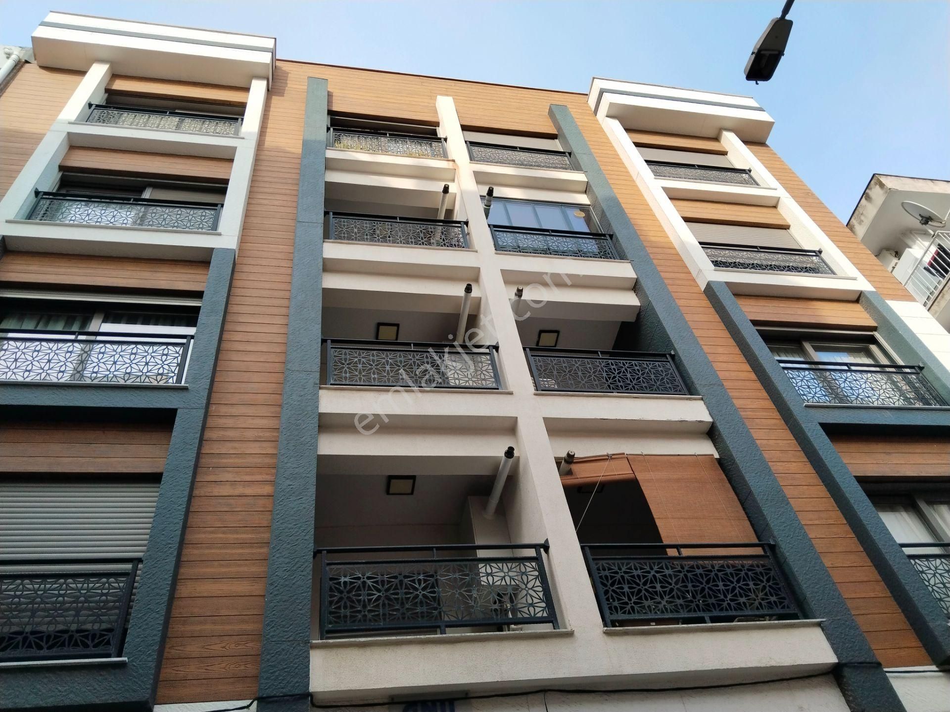 Karşıyaka Belediye Karşısı Dubleks Satılık 3+1 Daire - Görsel 2