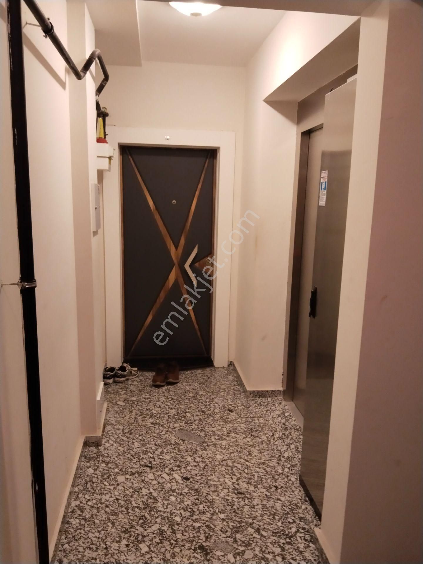 Karşıyaka Belediye Karşısı Dubleks Satılık 3+1 Daire - Görsel 4