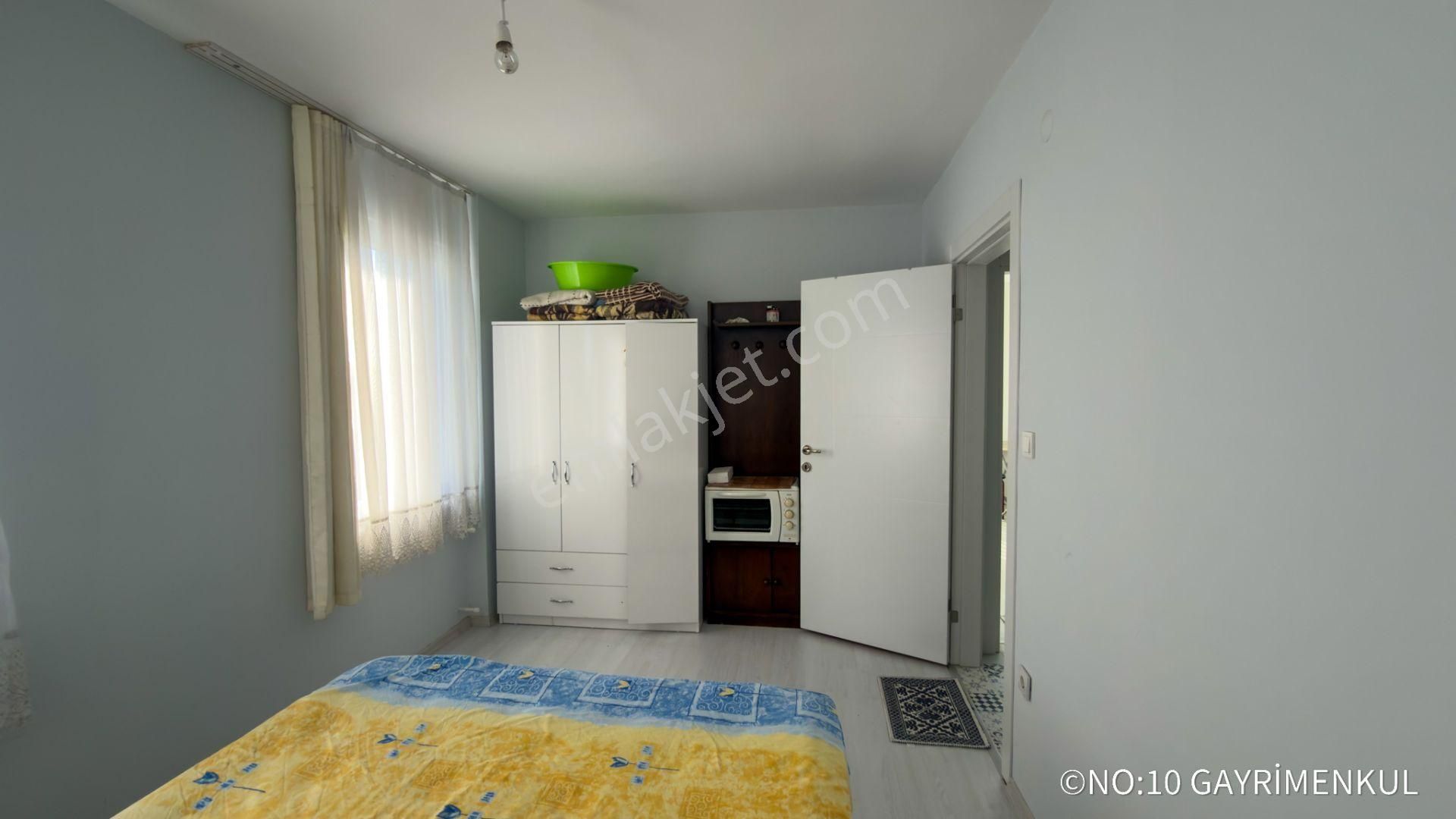 No:10 Gayrimenkul’den–merkezi Konumda,asansörlü,full Eşyalı Fırsat 1+1 Daire +teraslı 1+0 Çatı Katı - Görsel 13