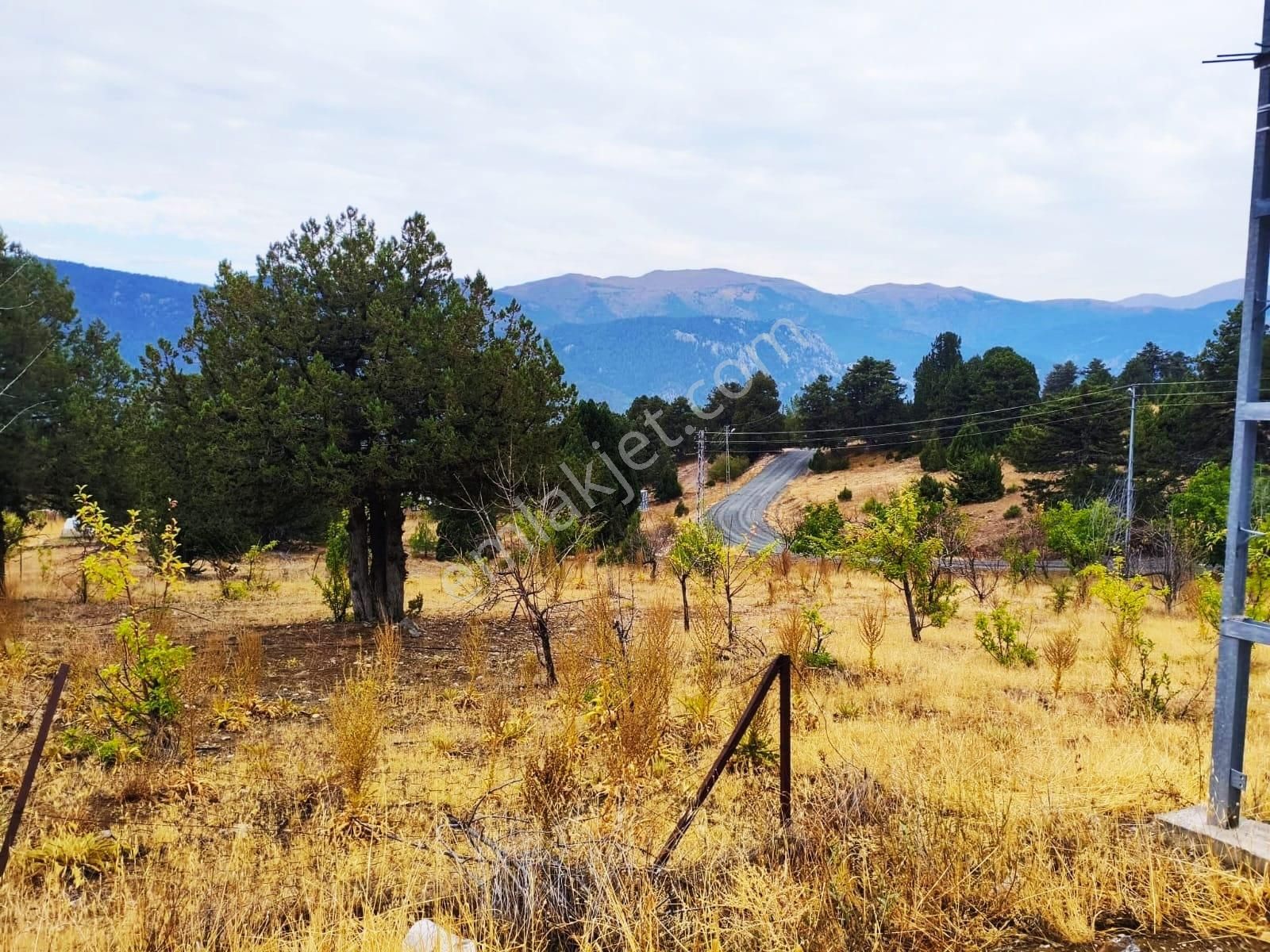 Kar Emlaktan Yenikonacık Bozkırlı Mevkiinde 365 M2 İmarlı İfrazlı Satılık Arsa - Görsel 21