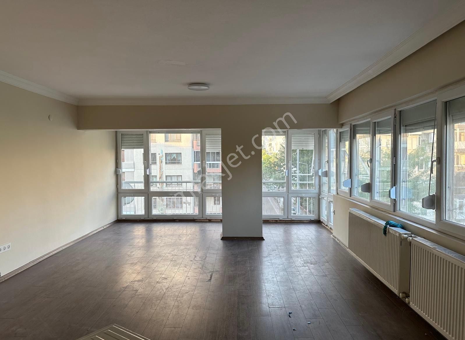 Mehmet Ali Akman’da 3+1, Asansörlü Merkezi Konumda Daire