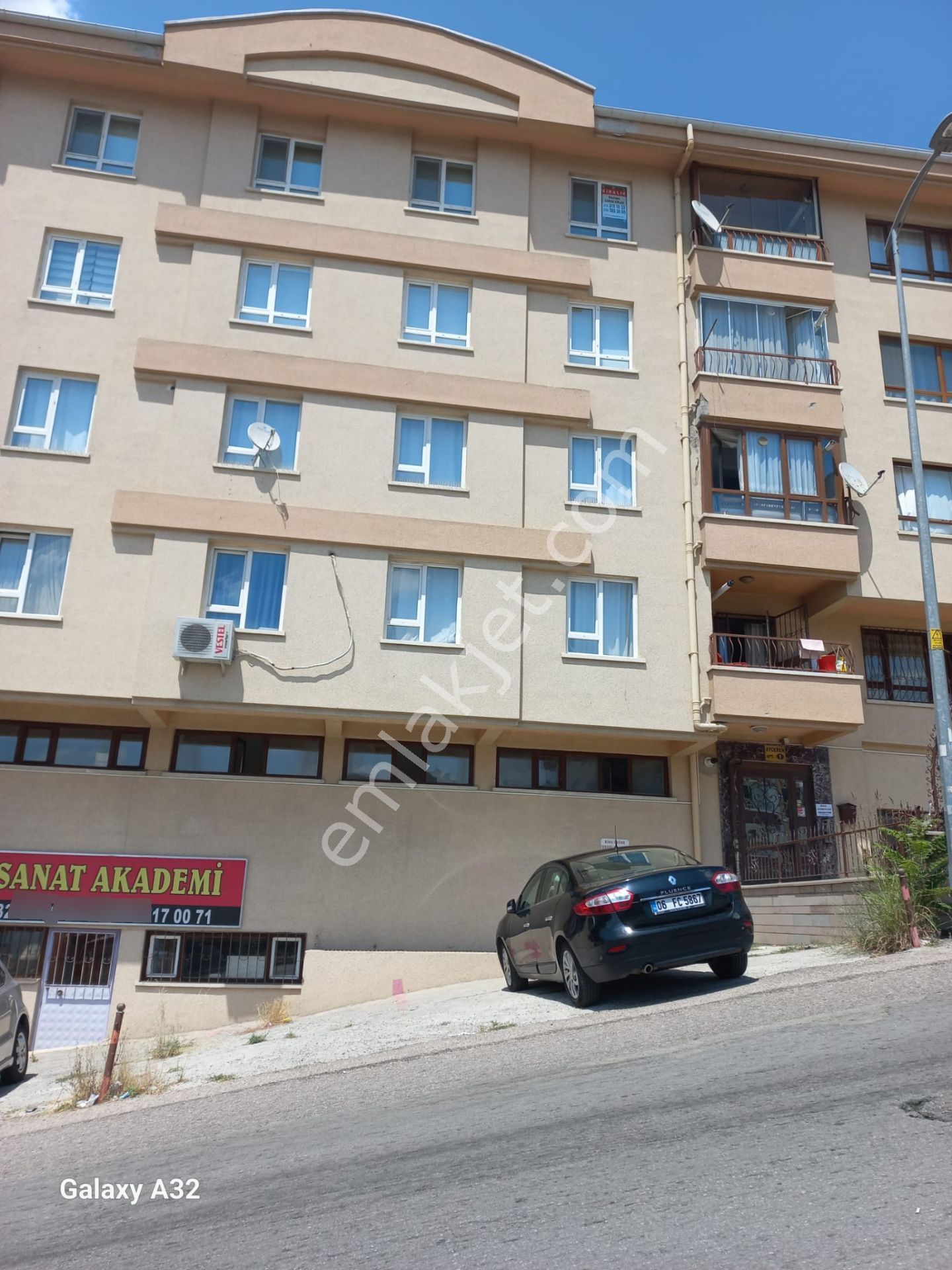 Mamak General Zeki Doğan Mh.dereboyu Cadde Üzerinde Üst Kat Manzalı Asansörlü 3+1 Satılık Daire - Görsel 5