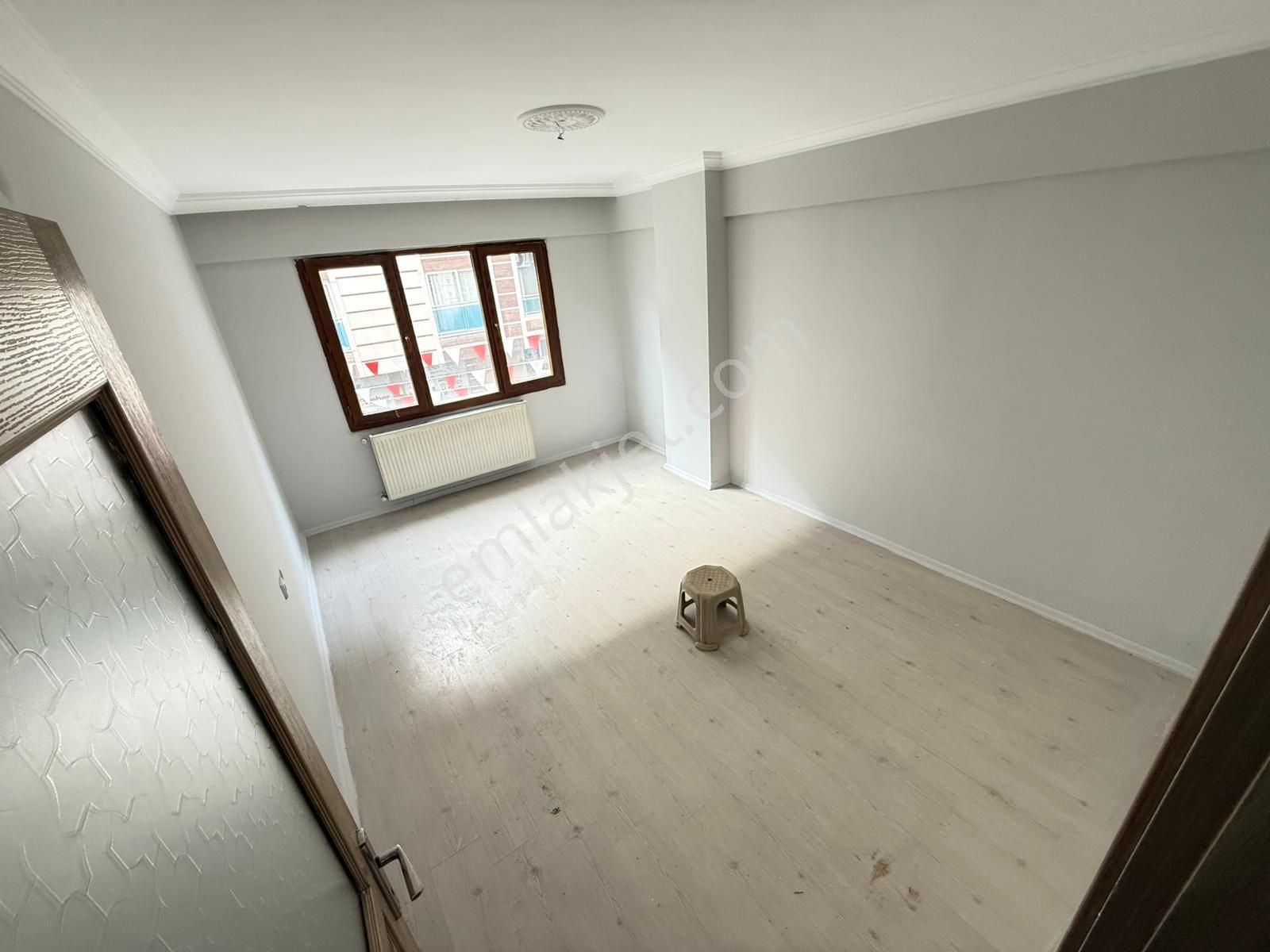 🏡 Muradiye Mahallesi 🏡 ✅2+1 100 M2 5 Katlının 2 Katı ❇️ Full Özelikli Petek Kombili - Görsel 2