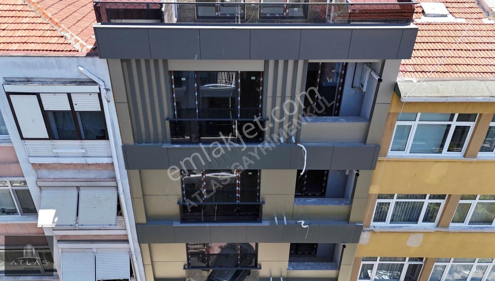 Atlas'tan, Bakırköy Sahilde, Sıfır, 1+1, 65m2, Fırsat! - Görsel 20