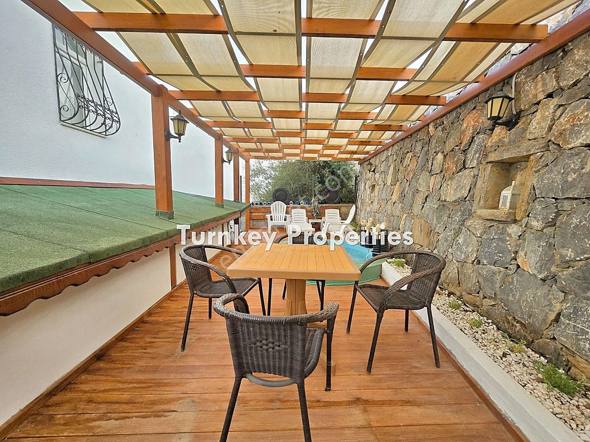 Plajlı Sitede, Doğa Ve Göl Manzaralı Satılık Müstakil 3+1 Villa - Görsel 25