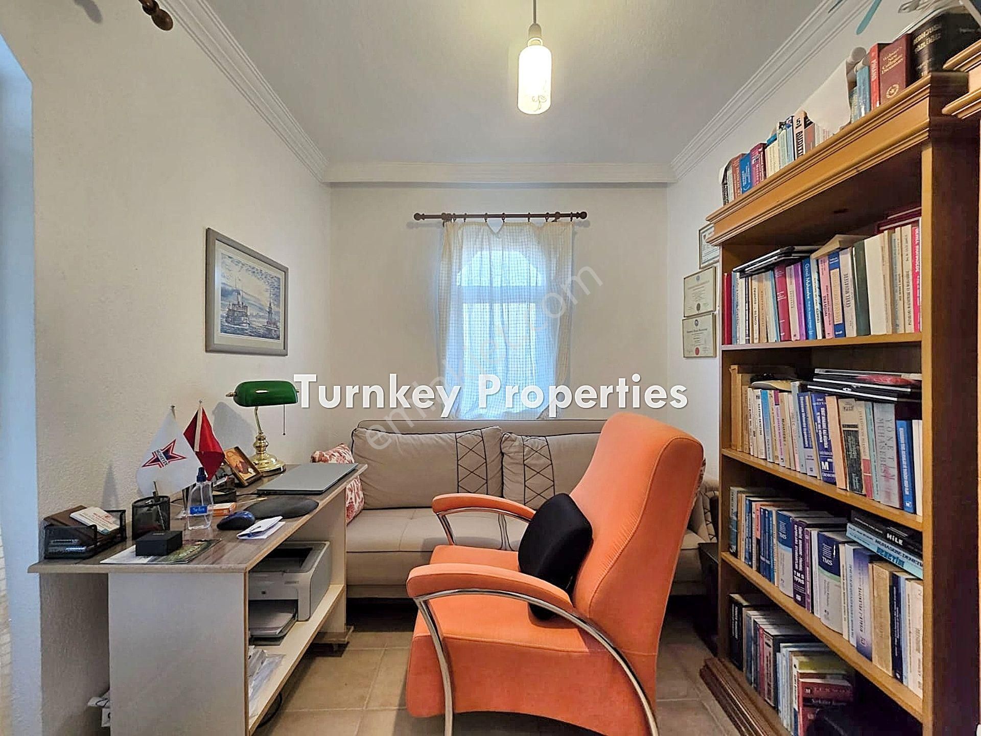 Plajlı Sitede, Doğa Ve Göl Manzaralı Satılık Müstakil 3+1 Villa - Görsel 14