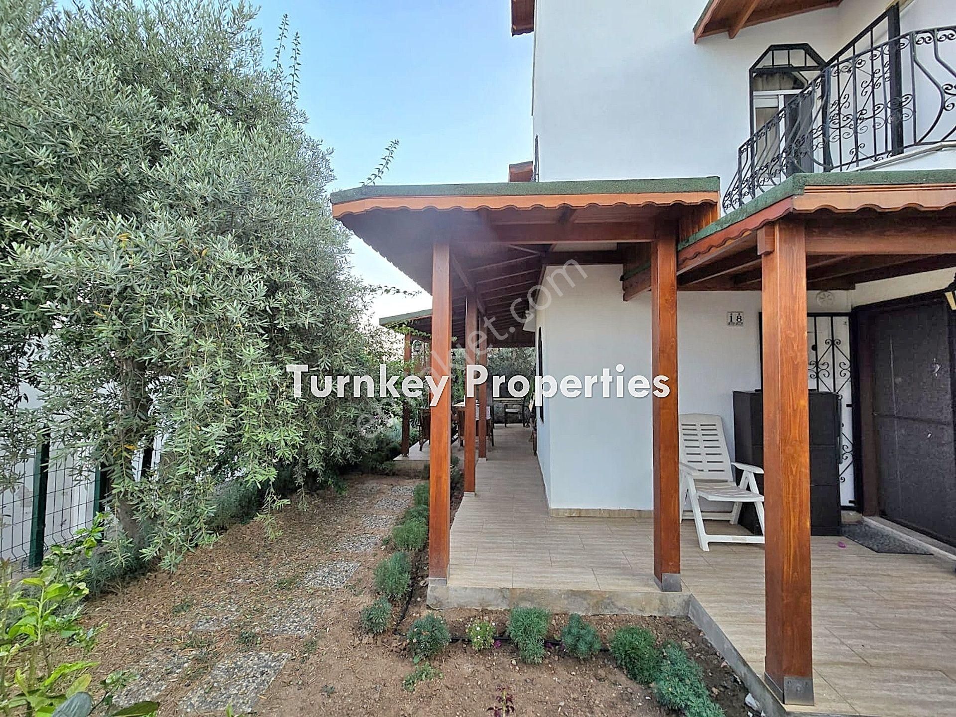 Plajlı Sitede, Doğa Ve Göl Manzaralı Satılık Müstakil 3+1 Villa - Görsel 19