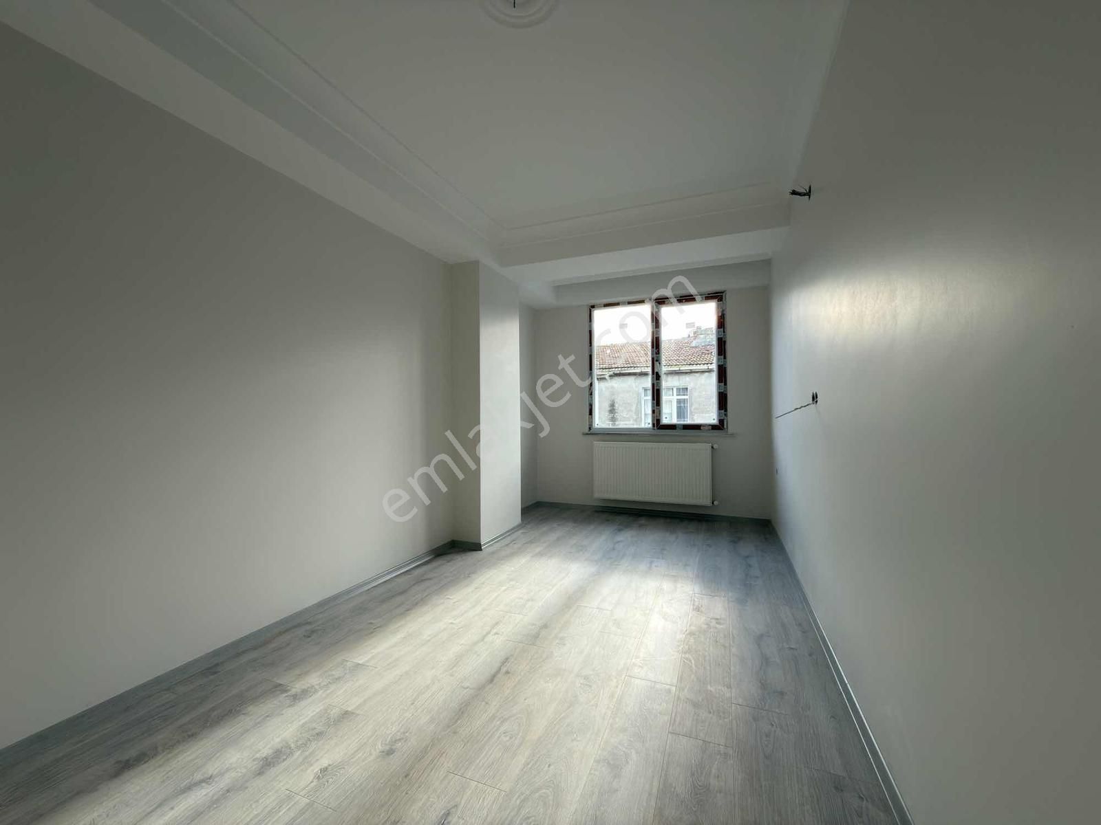 Salih Emlak 'tan Çift Cephe 2+1 Kullanışlı Sıfır 5.kat Daire - Görsel 10