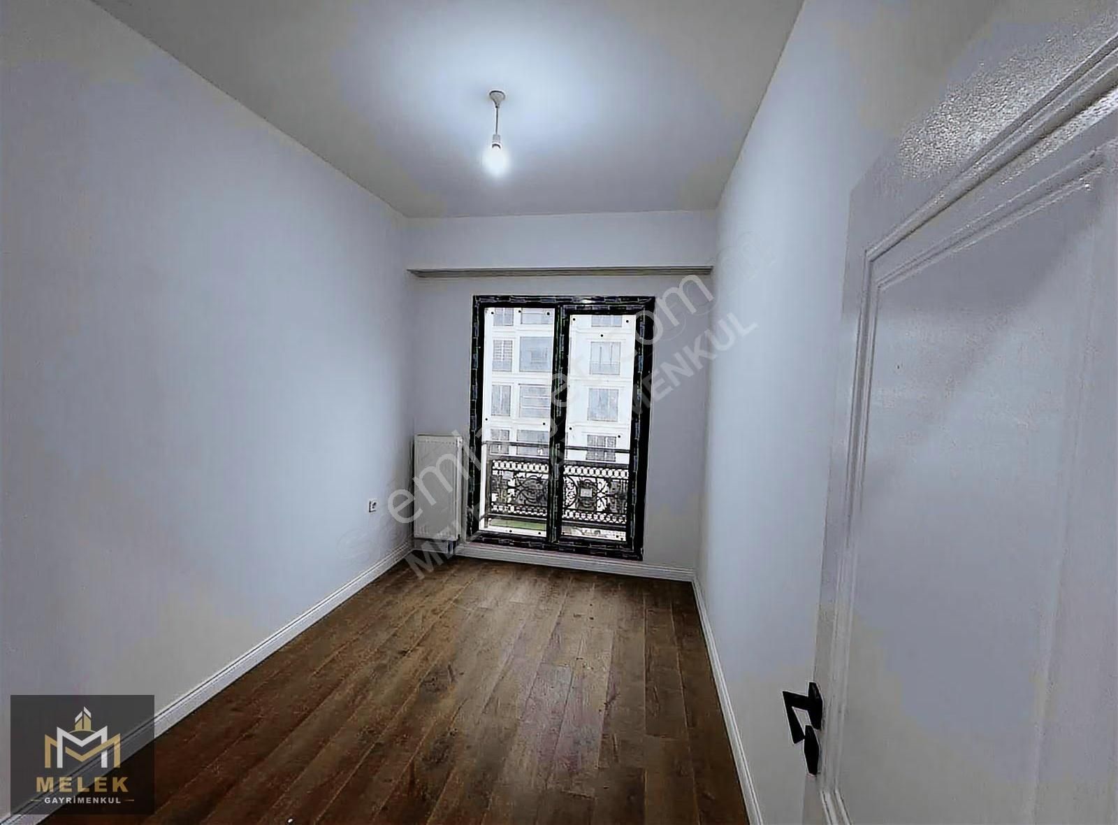 Arnavutköy Mustafakemal Paşa Beyaz İnci Sitesinde Satlık Daire - Görsel 2
