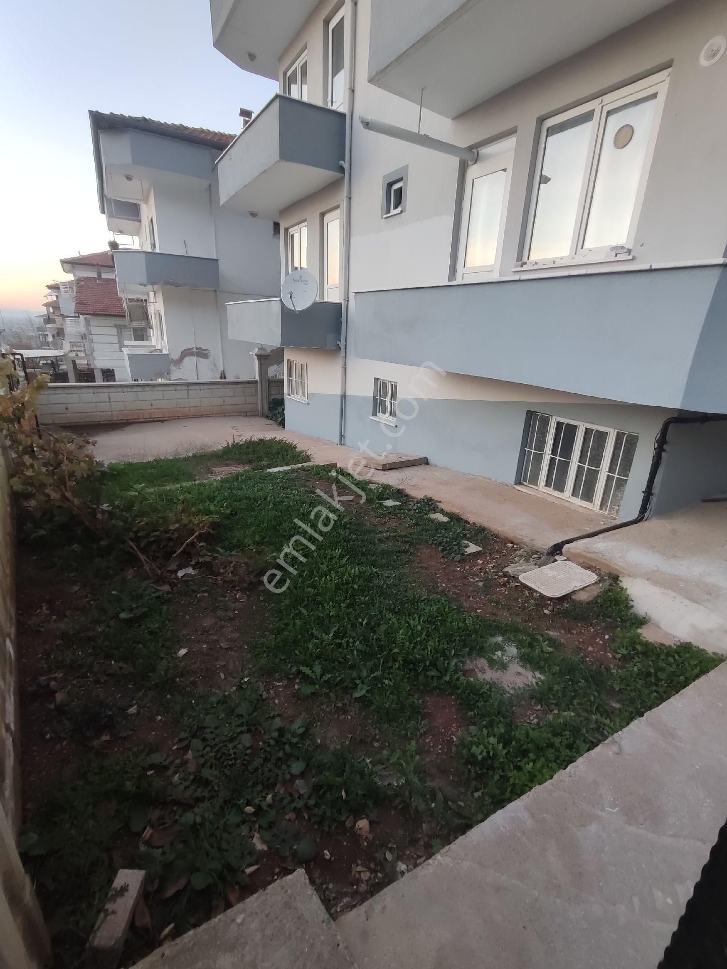 Anahtaryapı'dan Denizli Tavas Samanlık'ta Bodrum+3 Katlı Satılık Komple Bina - Görsel 3