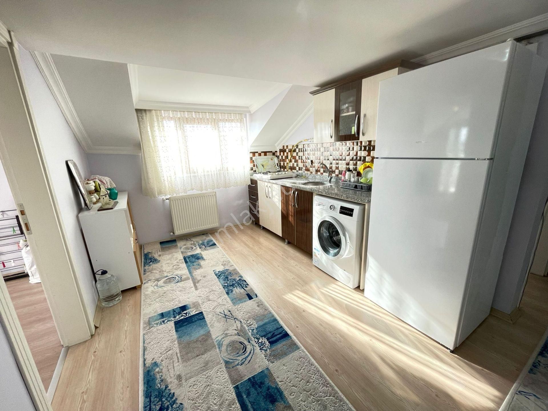 Aydoğan'dan Aslangazi Okulun Yanı Satılık 2+1 Daire