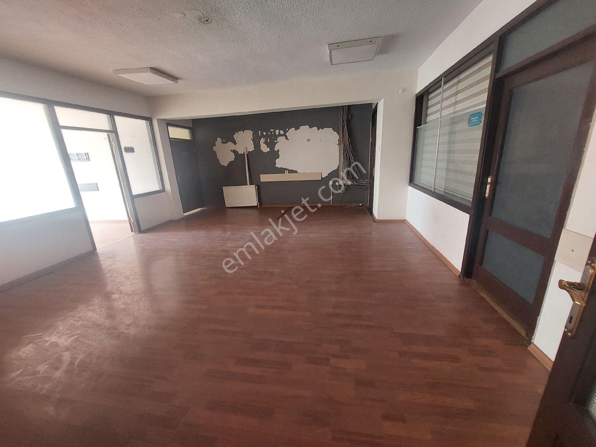 Arıkan Emlak İnşaat Dan Kiralık - Görsel 23