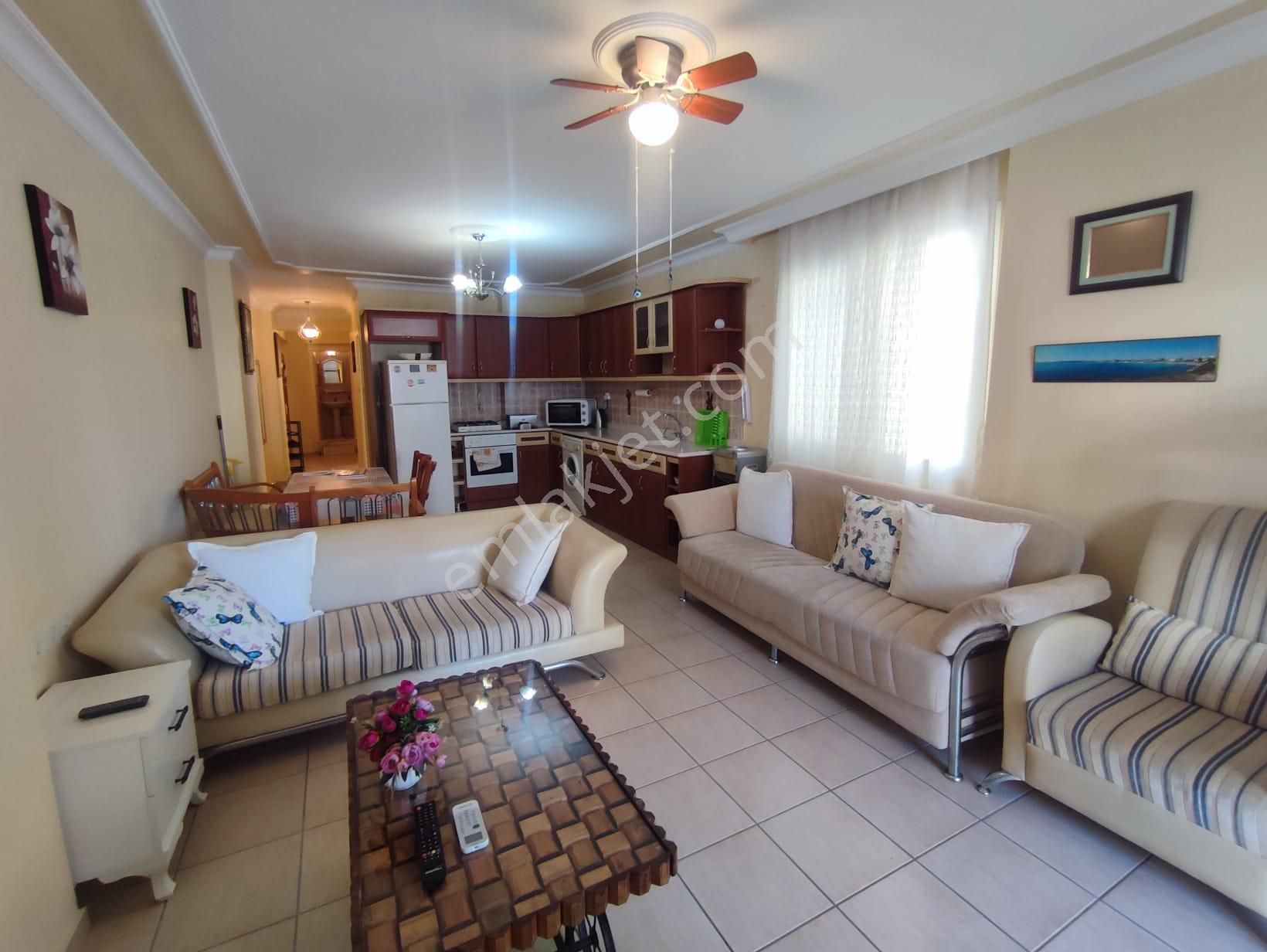 Altınkum Mahallesinde Denize 2 Dk Yürüme Mesafesinde Ön Cephe 2+1 Satılık Daire - Görsel 12