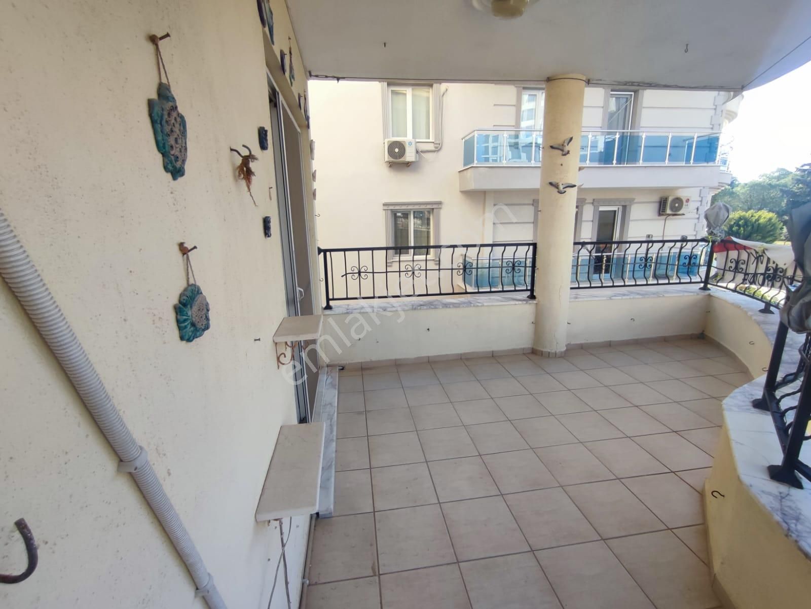 Altınkum Mahallesinde Denize 2 Dk Yürüme Mesafesinde Ön Cephe 2+1 Satılık Daire - Görsel 15