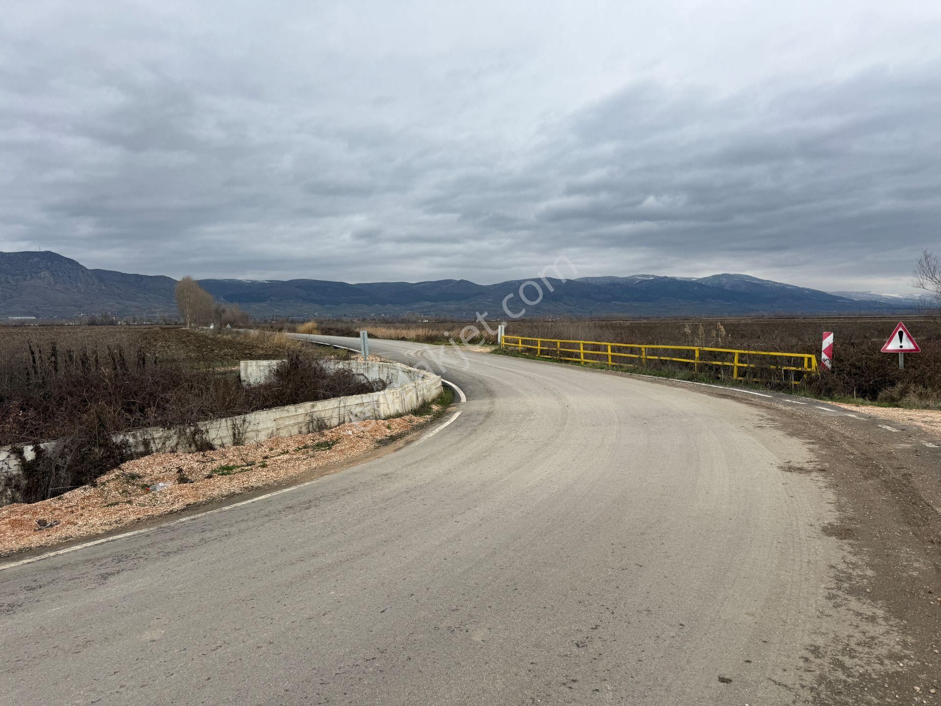 Yankıdan Pazar Ovayurt Köyü Suyu Yolu Olan 7.828m2 Satılık Tarla - Görsel 18