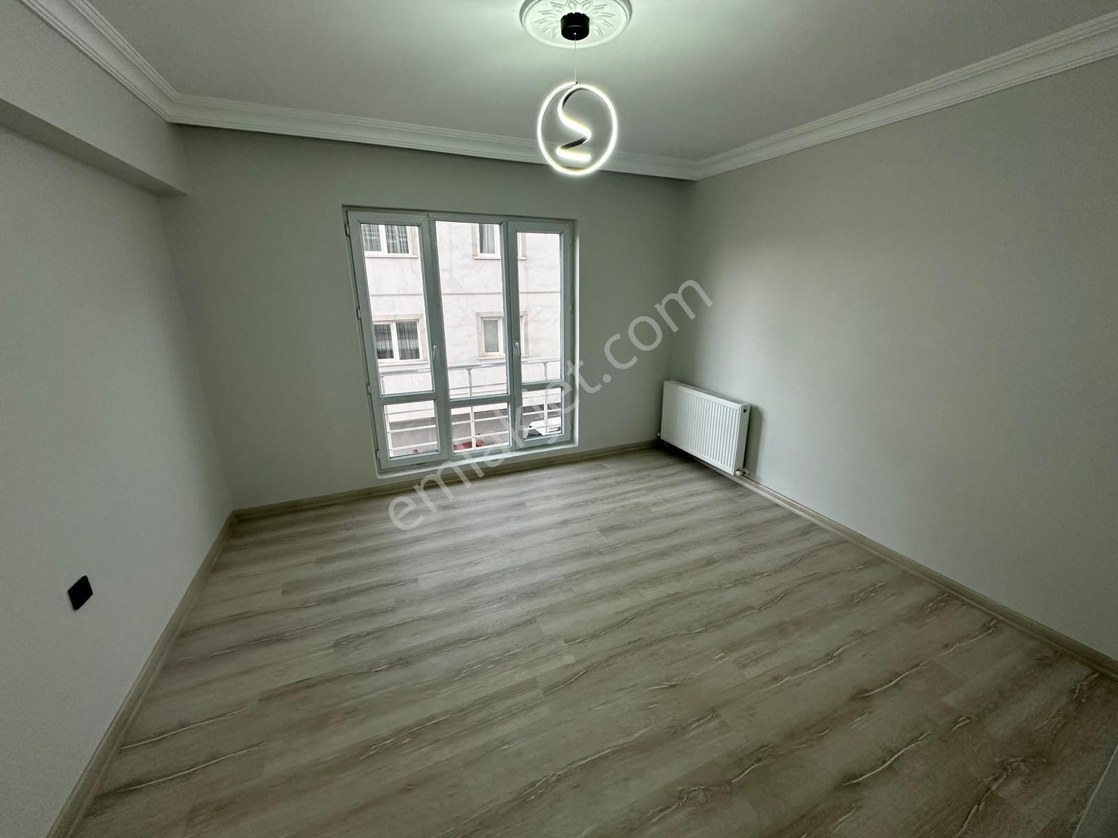 Ufuktepe Cadde Üzeri Asansörlü Geniş Full Yapılı 3+1 - Görsel 25