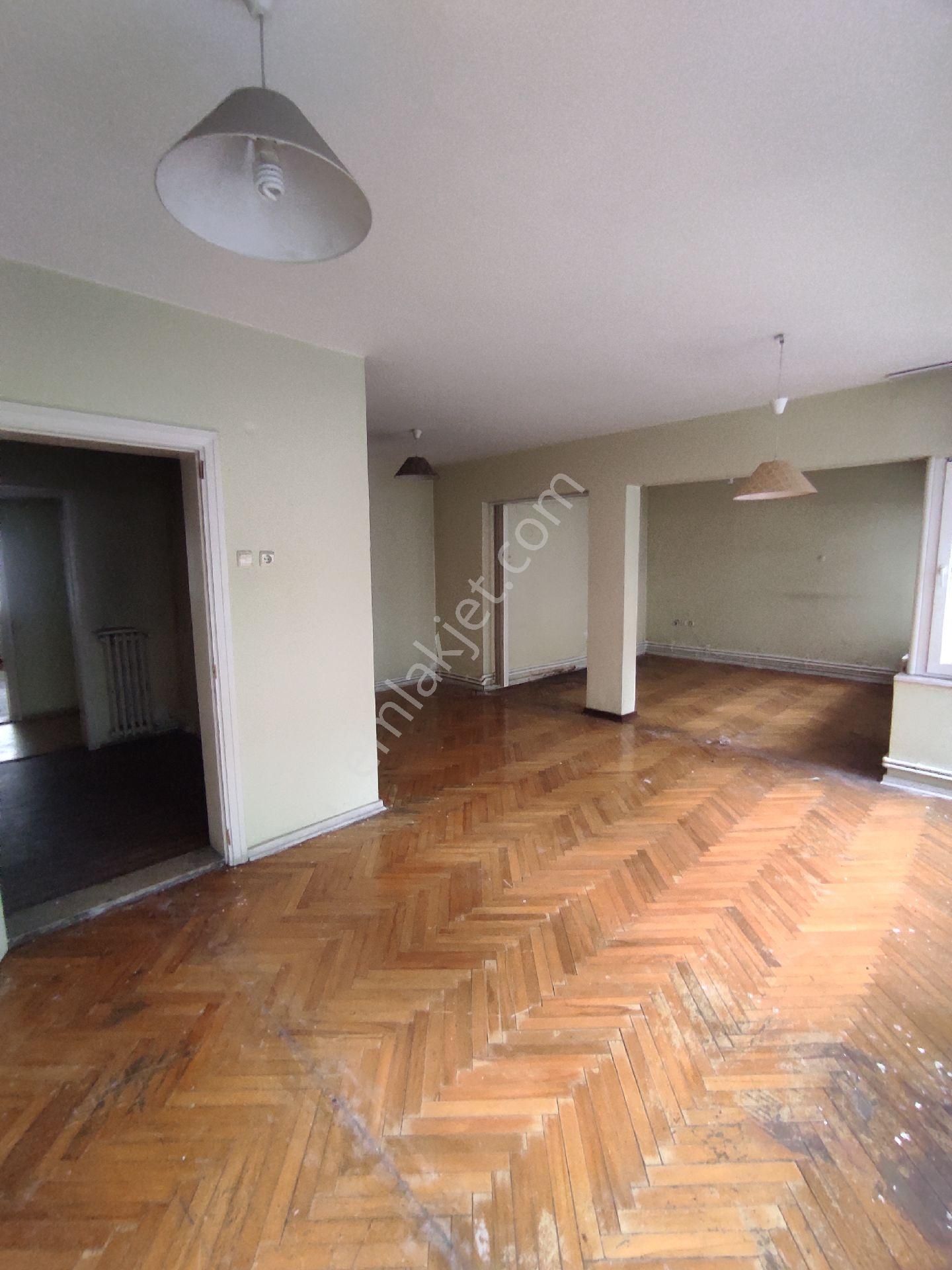 Trabzon Hacıkasım Da Kiralık 180m2 4+1 Ofis & Büro, - Görsel 17
