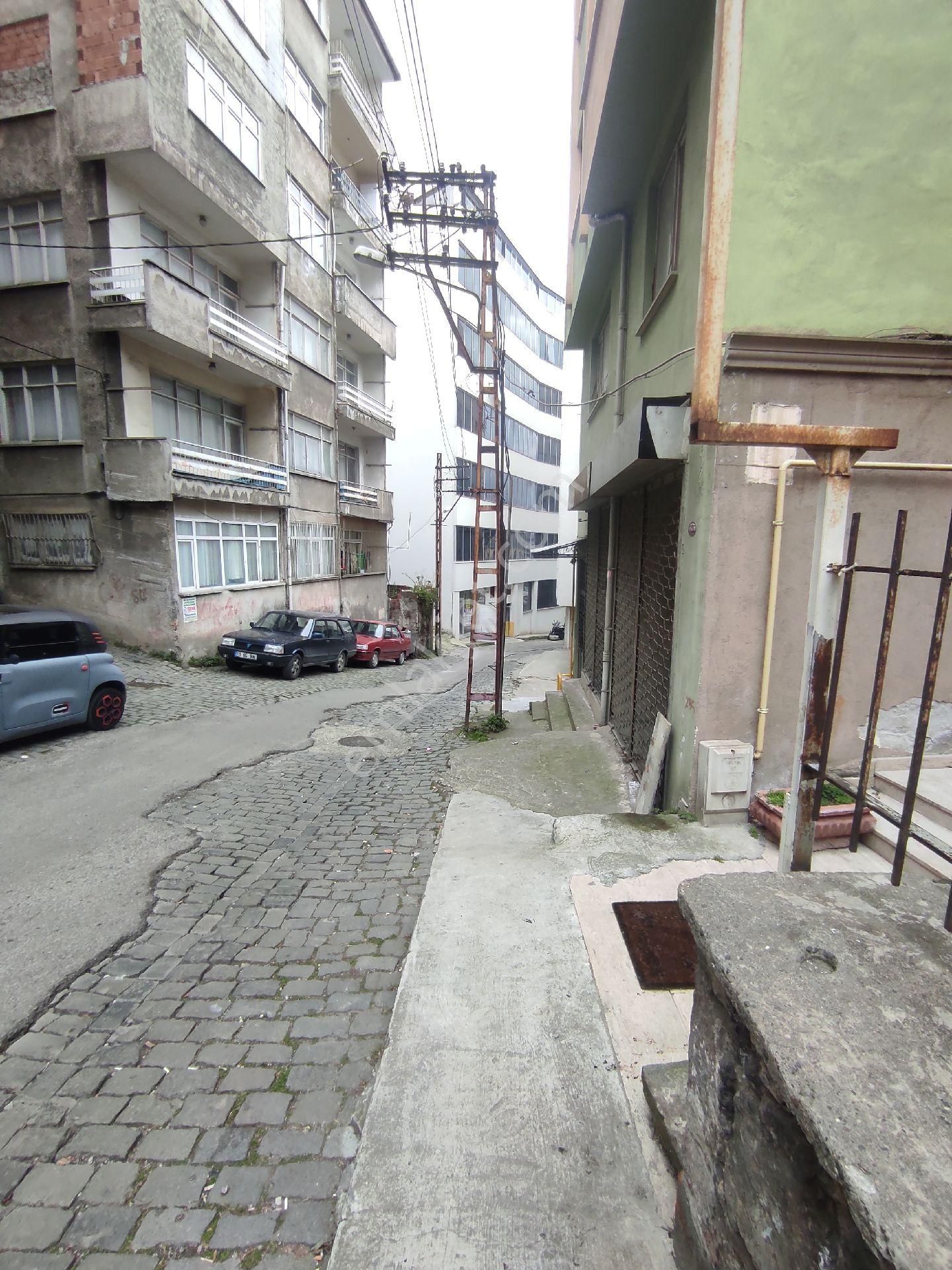 Trabzon Hacıkasım Da Kiralık 180m2 4+1 Ofis & Büro, - Görsel 2
