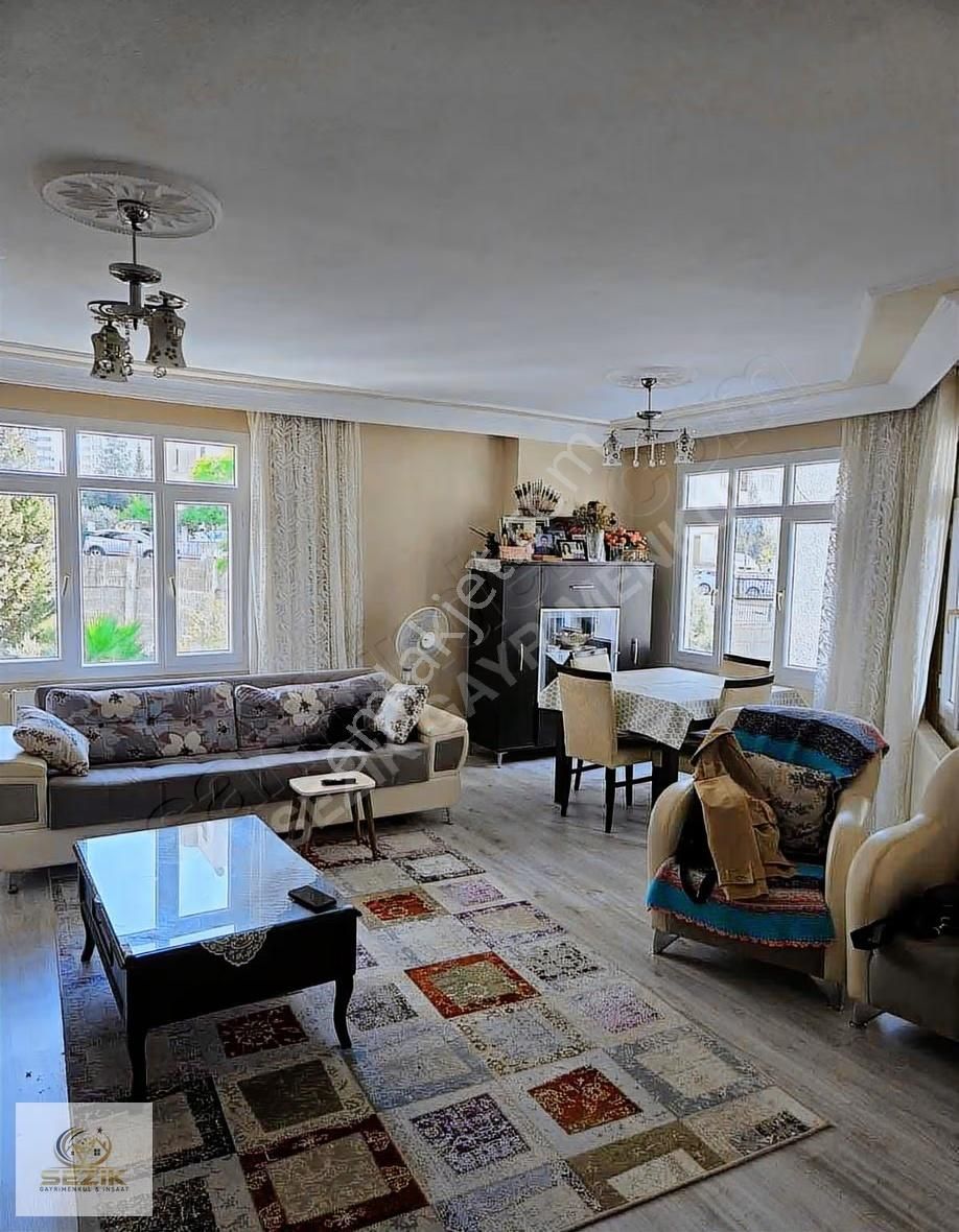 Acil Satılık Adana Koop'ta Geniş Ferah Daire 3+1 Kapalı Mutfak - Görsel 7