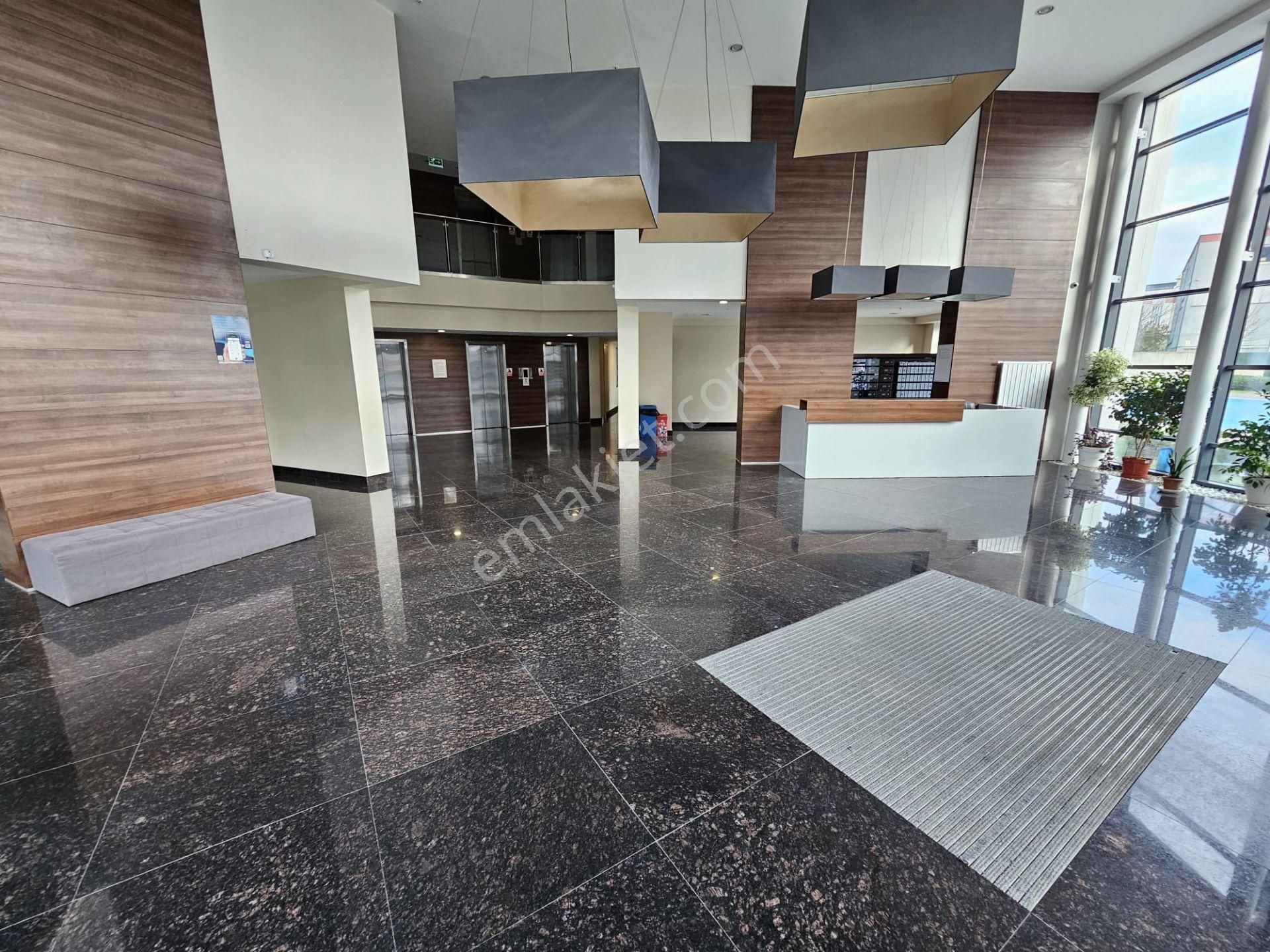 Mesa Kartall Sitesi'nde 105m2 Kiralık 2+1 Boş Daire - Görsel 14