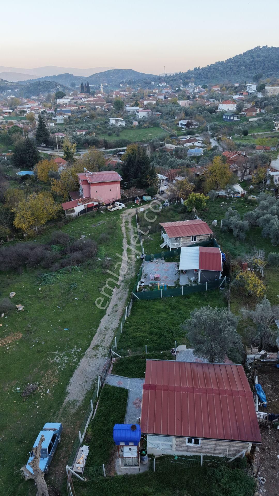 Değirmendere Köy İçinde Satılık 186 M2 Bahçe Etrafı Çevrili 65 M2 Prefabrik Ev - Görsel 24