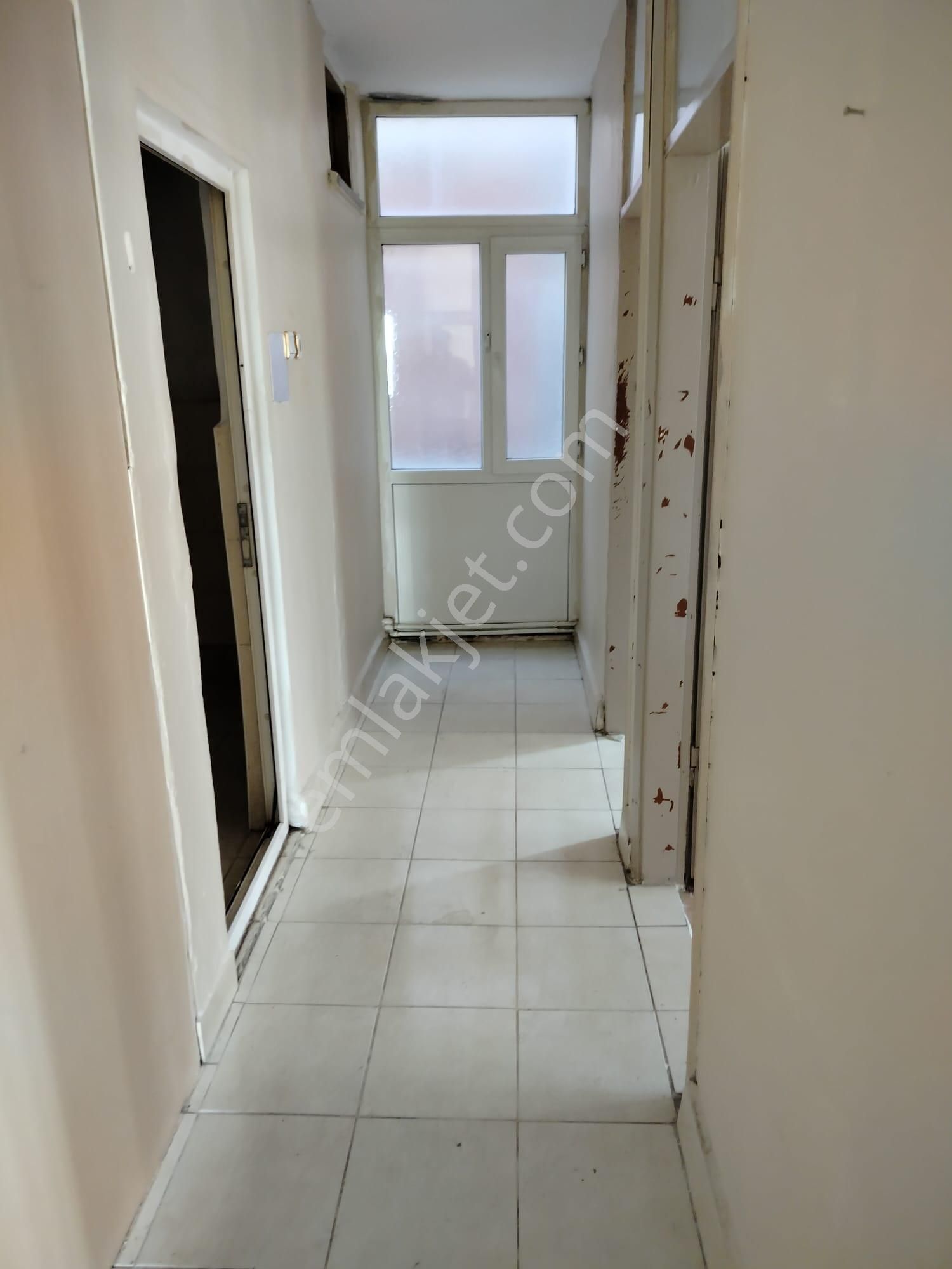 Afyon Tezcan Emlaktan Marulcu Mahallesinde 3+1 Satılık Daire - Görsel 14