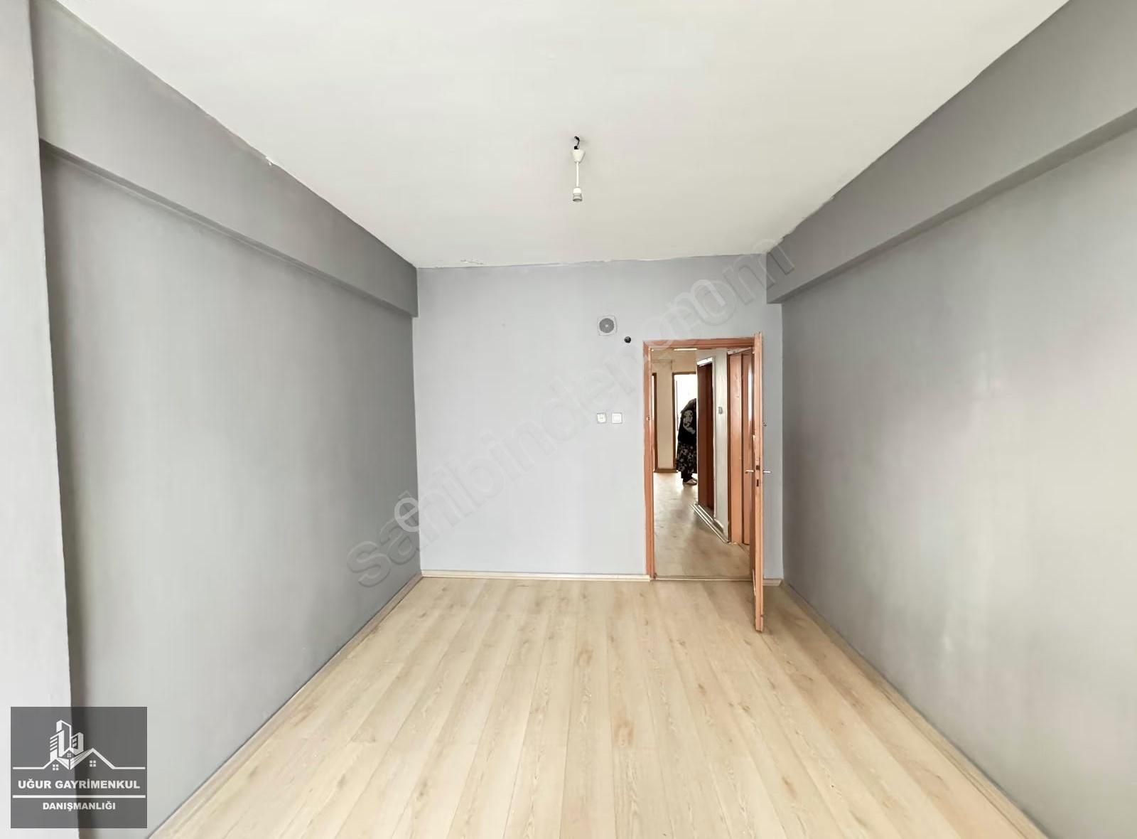 Uğur Gayrimenkul'den Ilıca Caddesinde Kiralık 3+1 Daire - Görsel 12