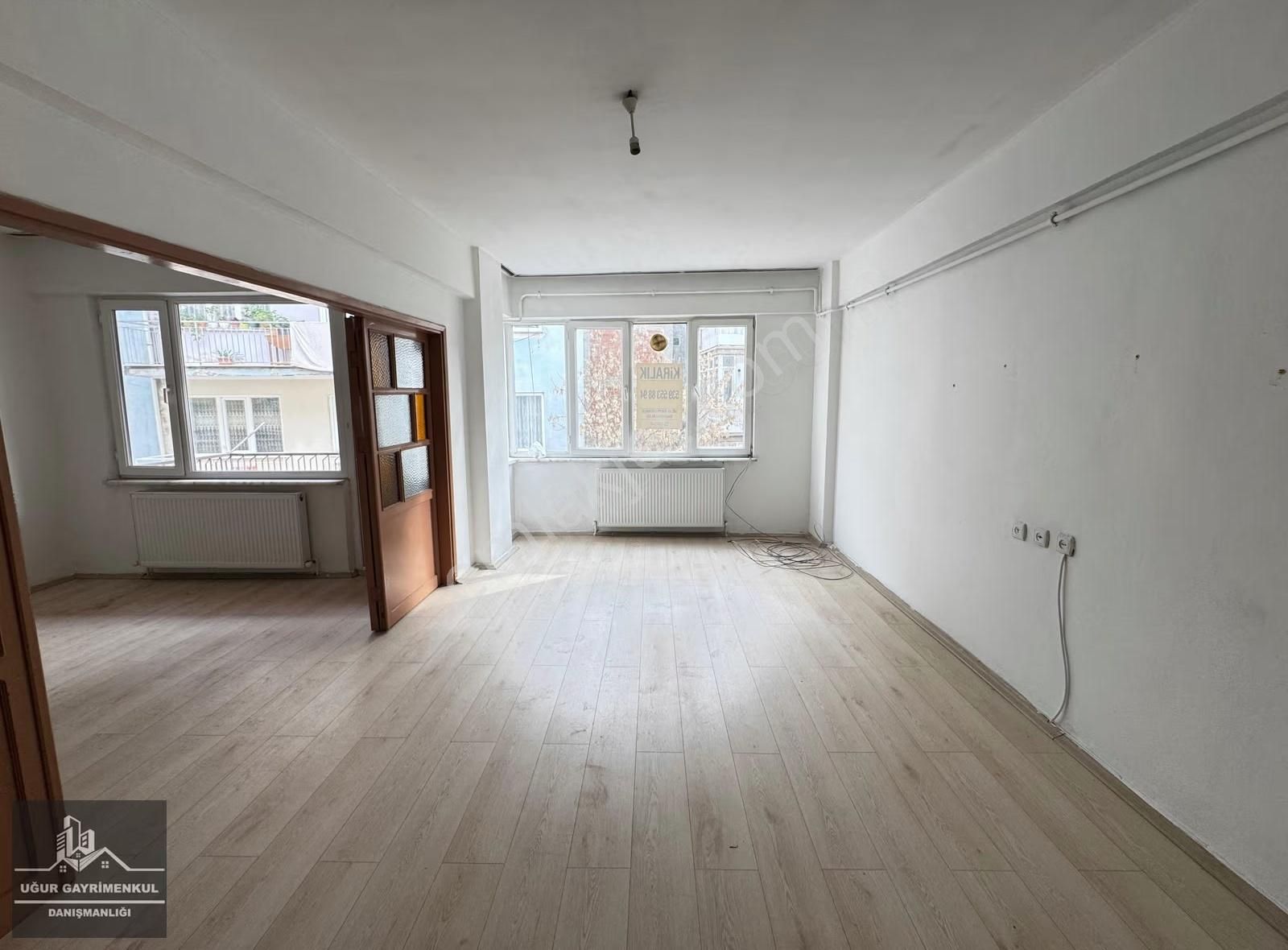 Uğur Gayrimenkul'den Ilıca Caddesinde Kiralık 3+1 Daire - Görsel 22