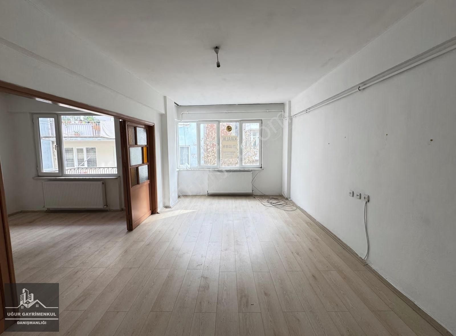 Uğur Gayrimenkul'den Ilıca Caddesinde Kiralık 3+1 Daire - Görsel 9