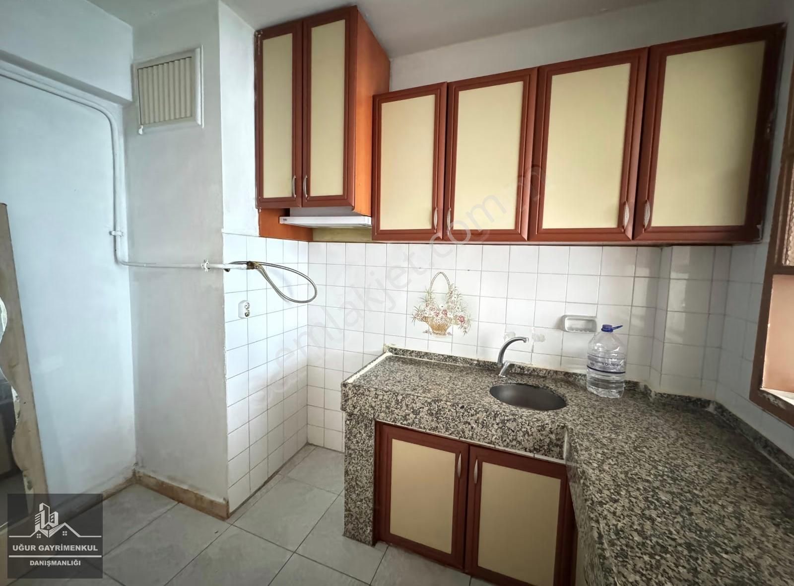 Uğur Gayrimenkul'den Ilıca Caddesinde Kiralık 3+1 Daire - Görsel 20
