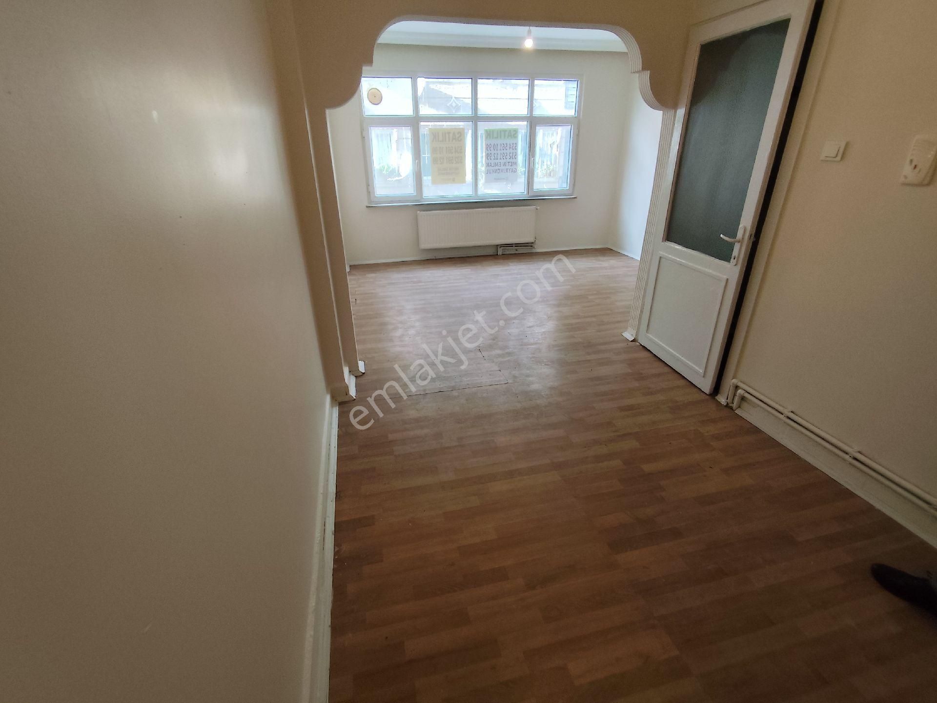 Kocamustafapaşa Seyyitömer Mah Köprülüzade Sok Satılık 1+1 Daire - Görsel 2