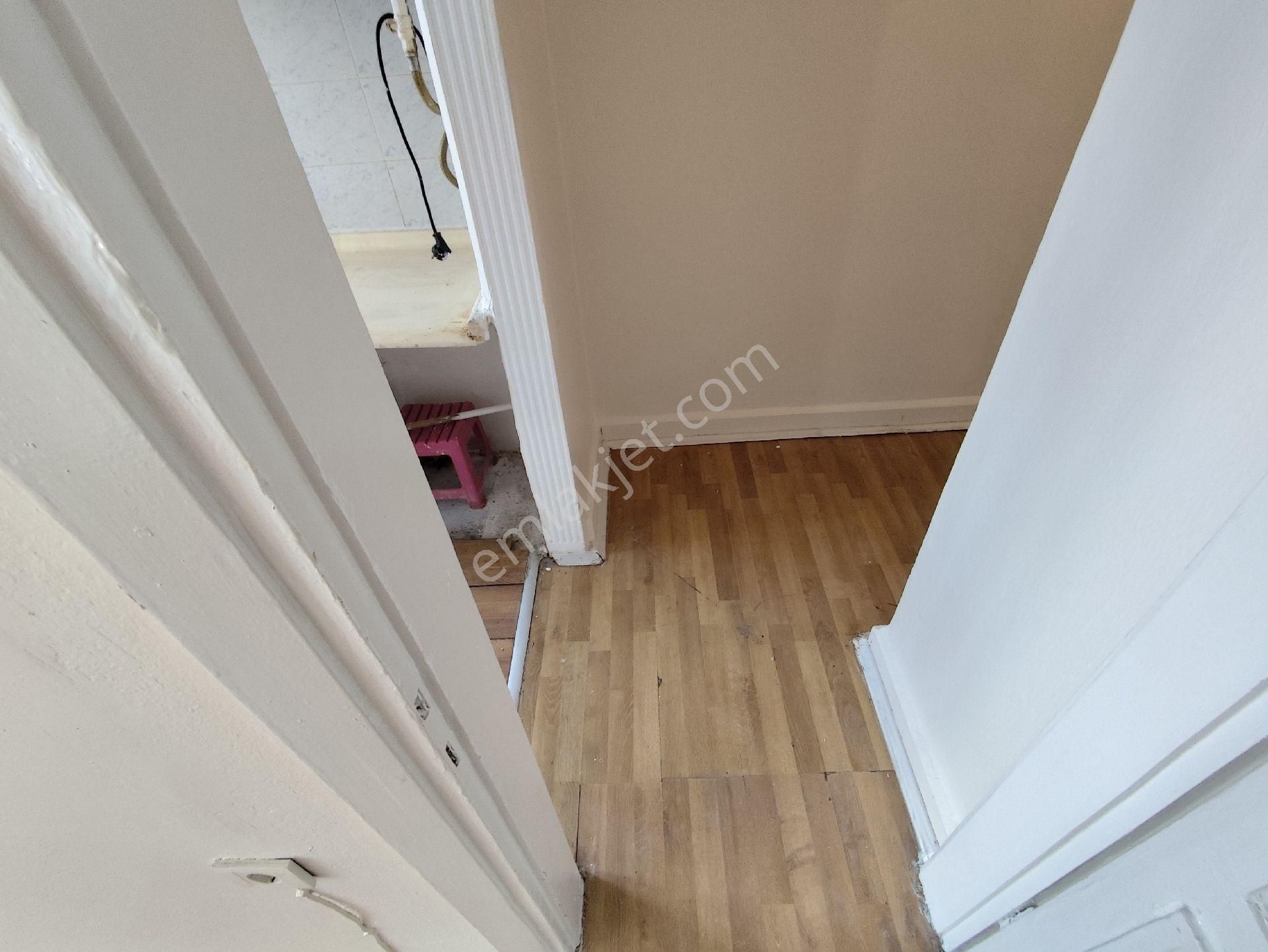 Kocamustafapaşa Seyyitömer Mah Köprülüzade Sok Satılık 1+1 Daire - Görsel 16