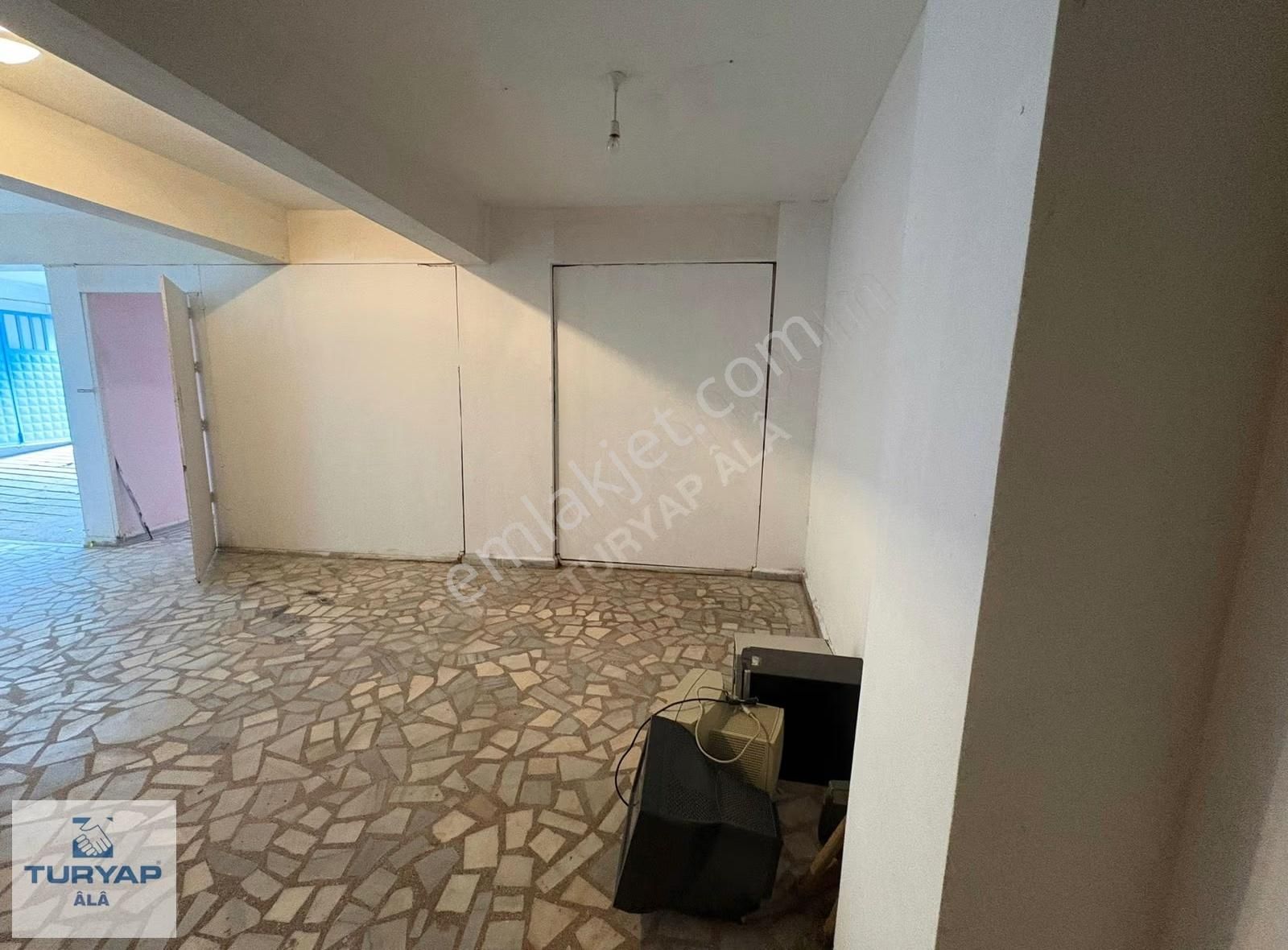 Turyap Ala'dan Karadeniz Mahallesinde Satılık Dükkan & Depo - Görsel 6