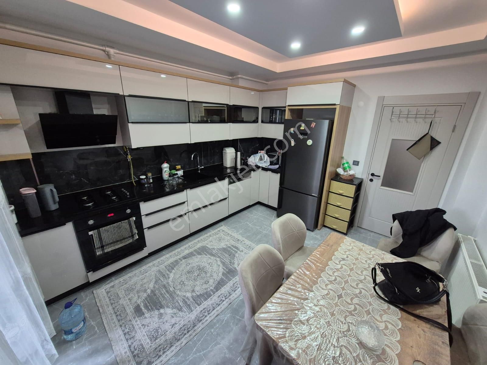 Sabri Pınarbaşı'dan İkizçay'da Satılık 3+1 Geniş Kullanımlı Daire