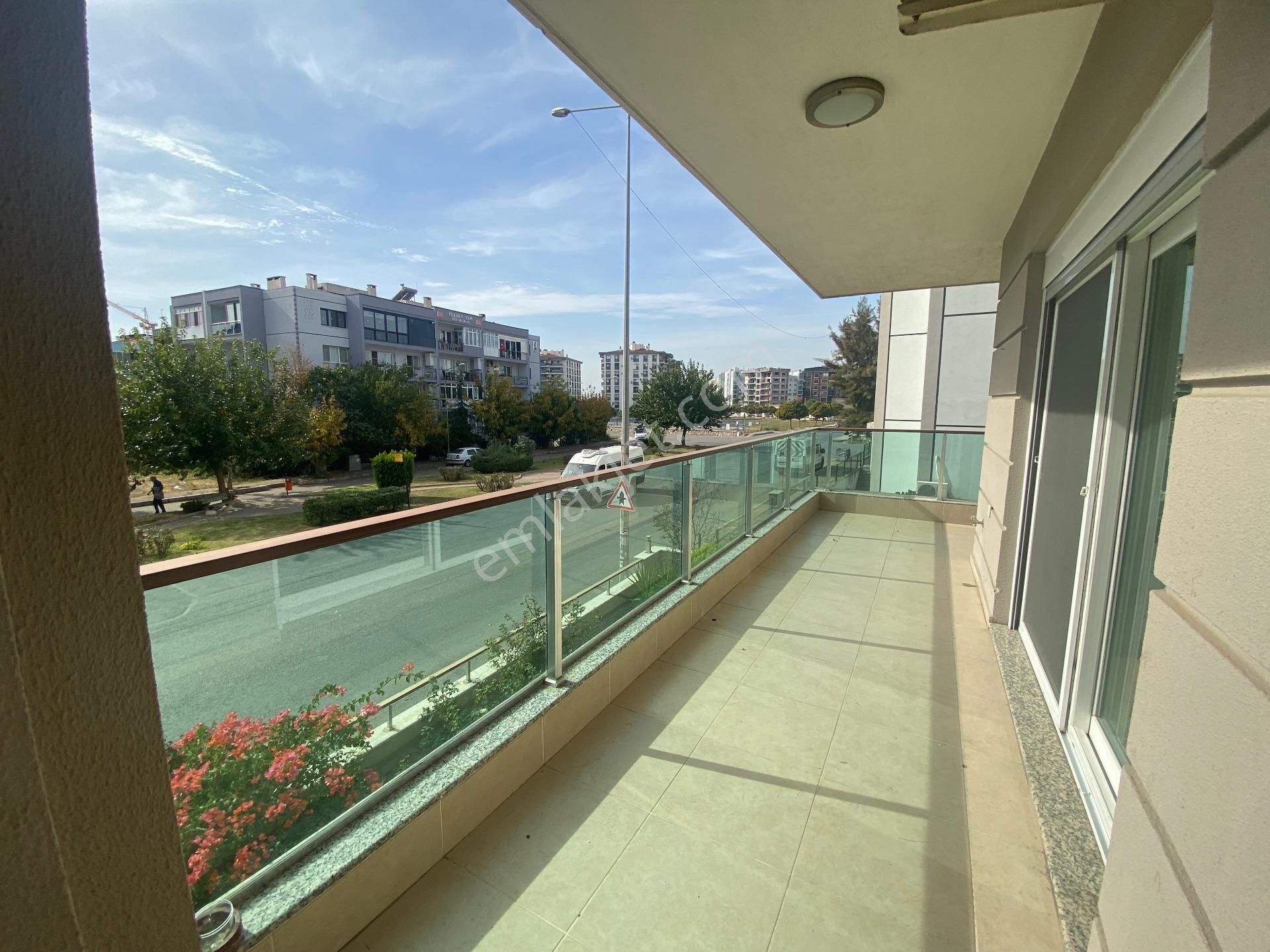İzmir Çiğli Ataşehir’de Satılık 4+1 Daire - Görsel 9