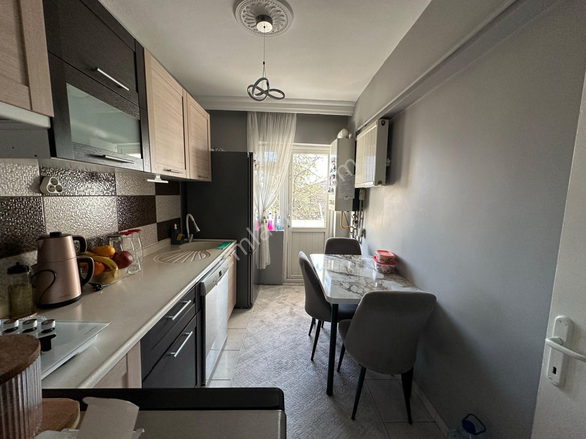 **etlik`de Yapılı Masrafsız Cadde Üzeri Fırsat Dairesi** - Görsel 8