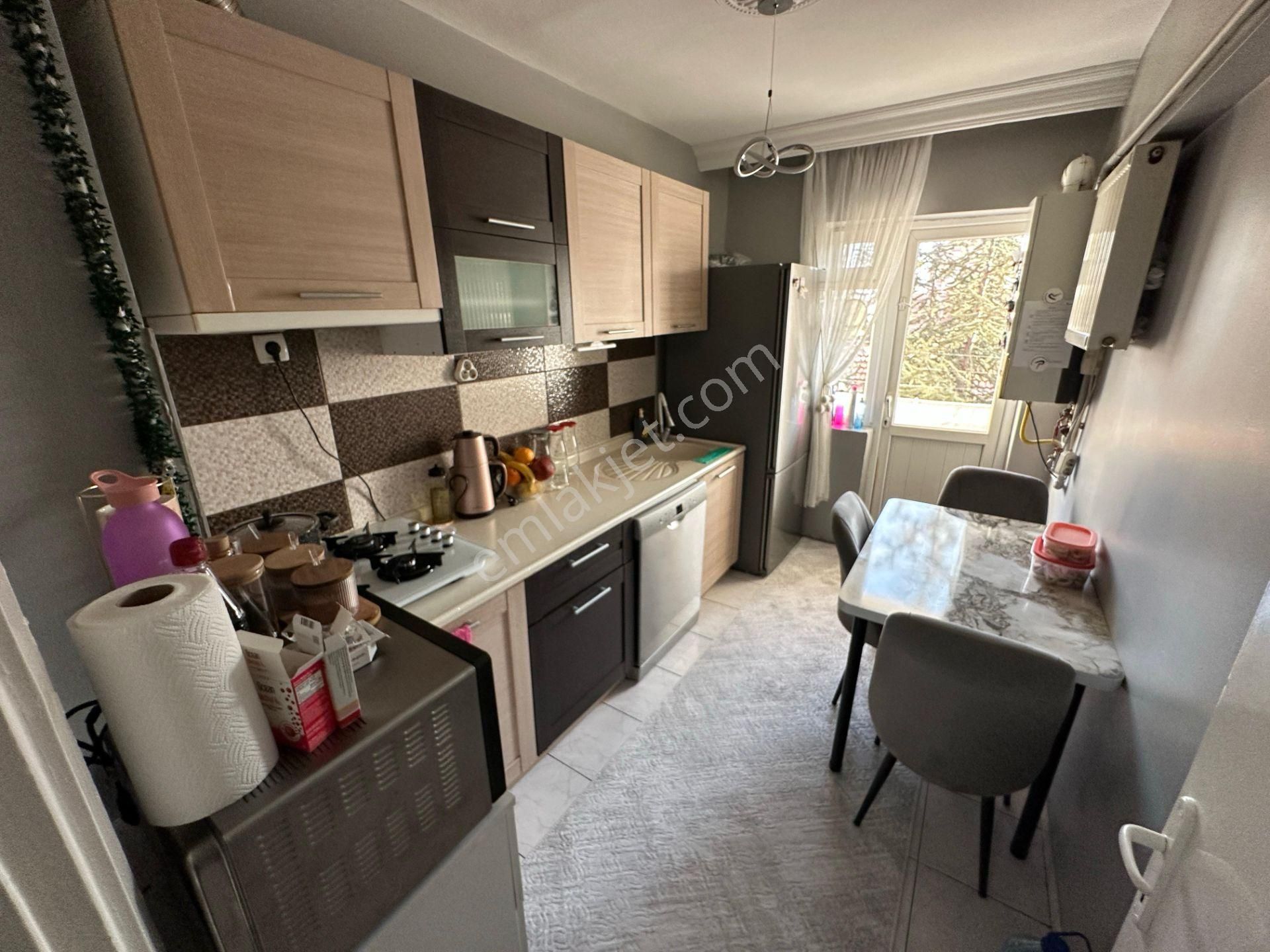 **etlik`de Yapılı Masrafsız Cadde Üzeri Fırsat Dairesi** - Görsel 10