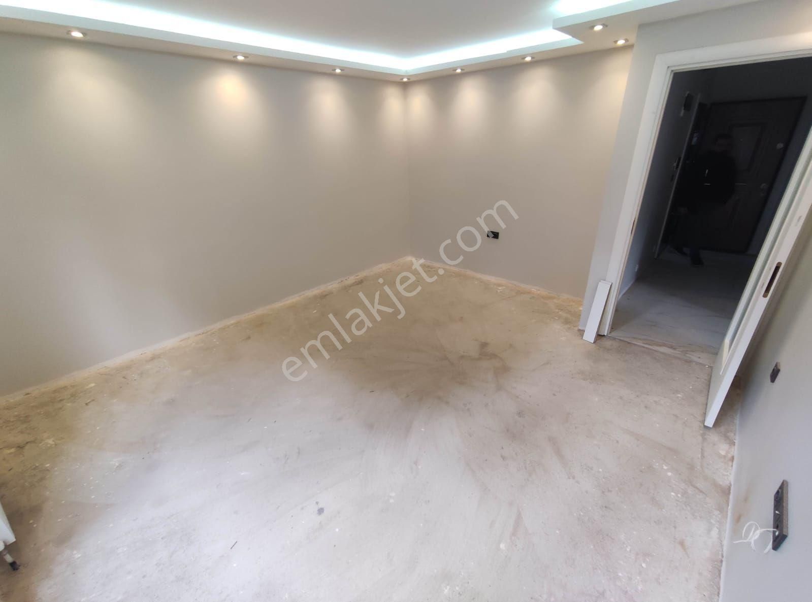 Para'dan Çekmeköy Merkez Mah. Balkonlu Lüx 2+1 Satılık Daire - Görsel 3