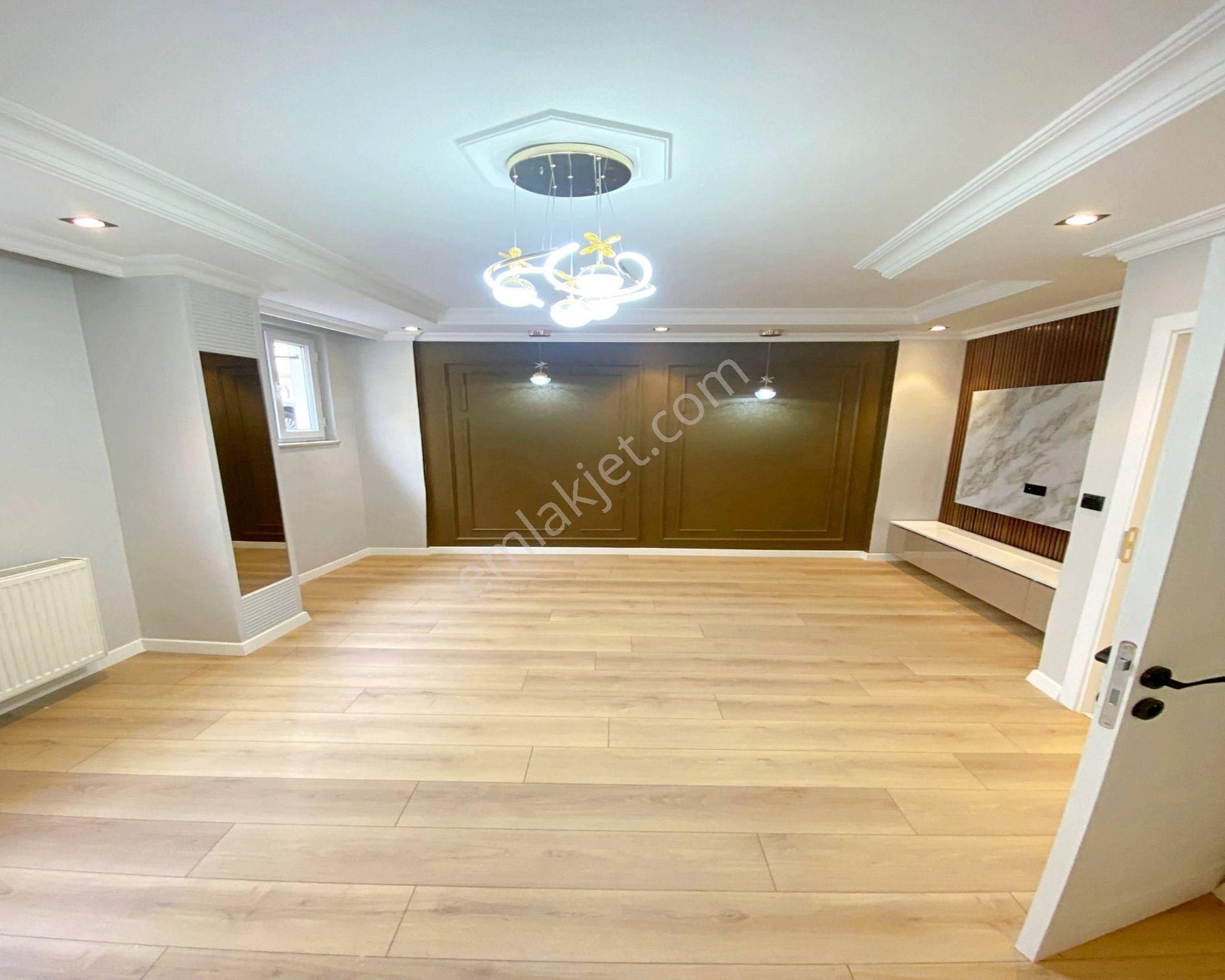 Şık Dekorlu Ferah Bahçeli Bahçe Katı Daire Fırsatı! - Görsel 2