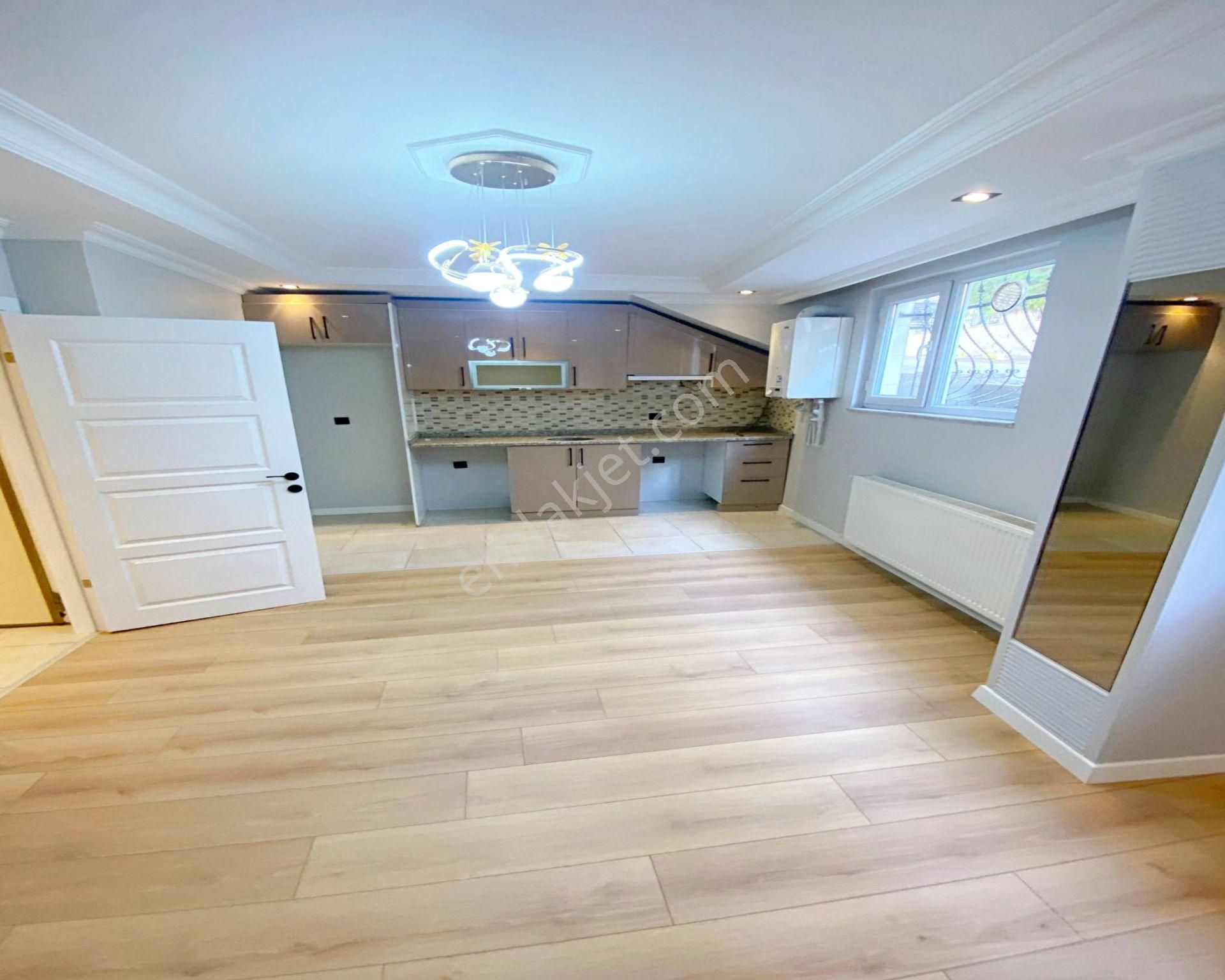 Şık Dekorlu Ferah Bahçeli Bahçe Katı Daire Fırsatı! - Görsel 3