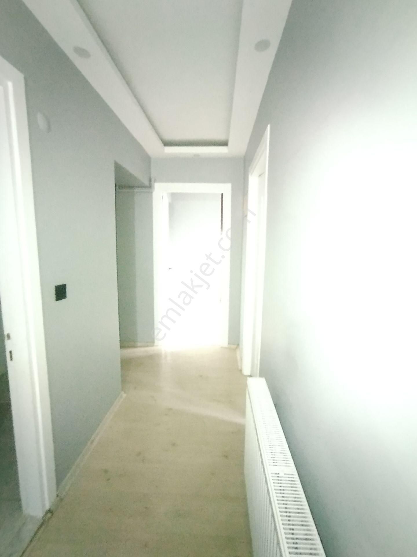 Site İçerisinde D.gazlı Ara Kat Kiralık Daire - Görsel 12