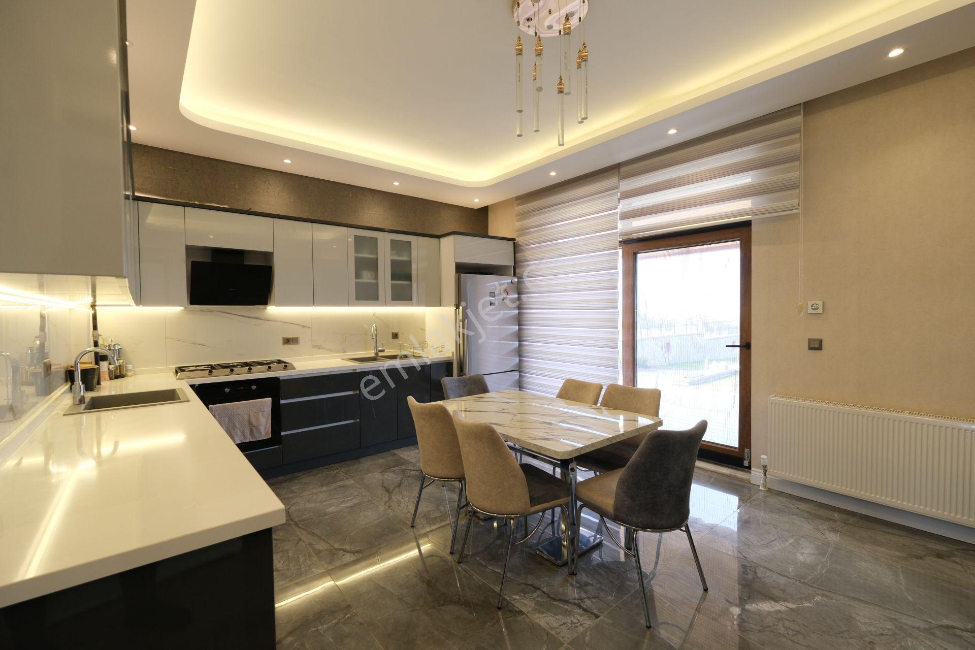 Gölbaşı - Bahçelievler Mah. Göl Manzaralı Satılık Villa - Görsel 15