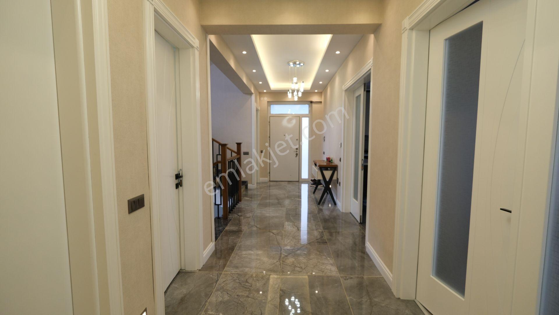 Gölbaşı - Bahçelievler Mah. Göl Manzaralı Satılık Villa - Görsel 20